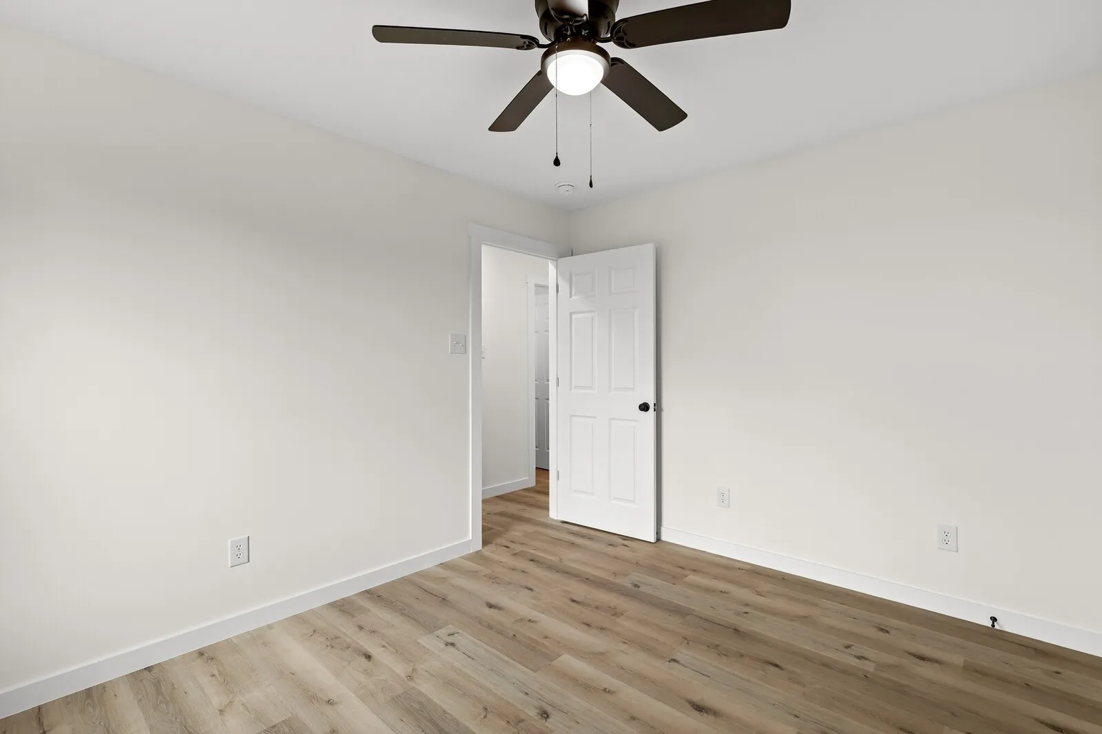 Townhouse For Sale in Mc Lennan County , 516 Paso Fino Street 102, Robinson, Texas 76706, 4 Bedrooms, 3 Bathrooms, 2 Garage spaces, 1,501 Sqft, built in 2026, Price $299,900, mls#21287517, Real Estate Agent in Robinson, Homes For Sale in Mc Lennan county, Homes For Sale in Robinson, Realtor in Robinson Texas, Real Estate Brokerage Independent Realty Texas, Luminita Cordes Realtor