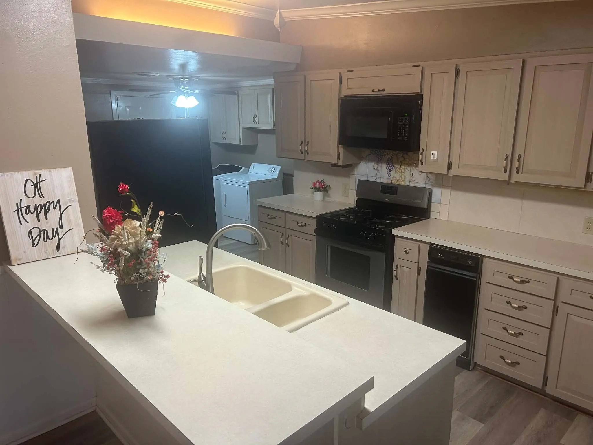 Single Family Residence For Sale in Taylor County , 1057 Westridge Drive, Abilene, Texas 79605, 3 Bedroom, 2 Bathroom, 2 Garage spaces, 1,943 Sqft, built in 1951, mls#21289503, Real Estate Agent in Abilene, Homes For Sale in Taylor county, Homes For Sale in Abilene, Realtor in Abilene Texas, Real Estate Brokerage Independent Realty Texas, Luminita Cordes Realtor