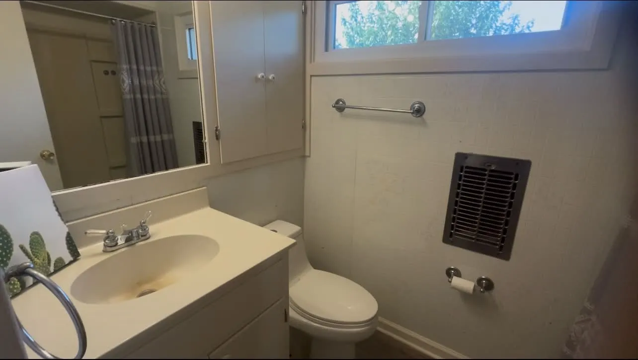 Bathroom 2