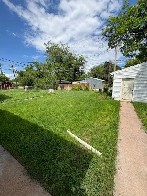 Single Family Residence For Sale in Taylor County , 1057 Westridge Drive, Abilene, Texas 79605, 3 Bedroom, 2 Bathroom, 2 Garage spaces, 1,943 Sqft, built in 1951, mls#21289503, Real Estate Agent in Abilene, Homes For Sale in Taylor county, Homes For Sale in Abilene, Realtor in Abilene Texas, Real Estate Brokerage Independent Realty Texas, Luminita Cordes Realtor