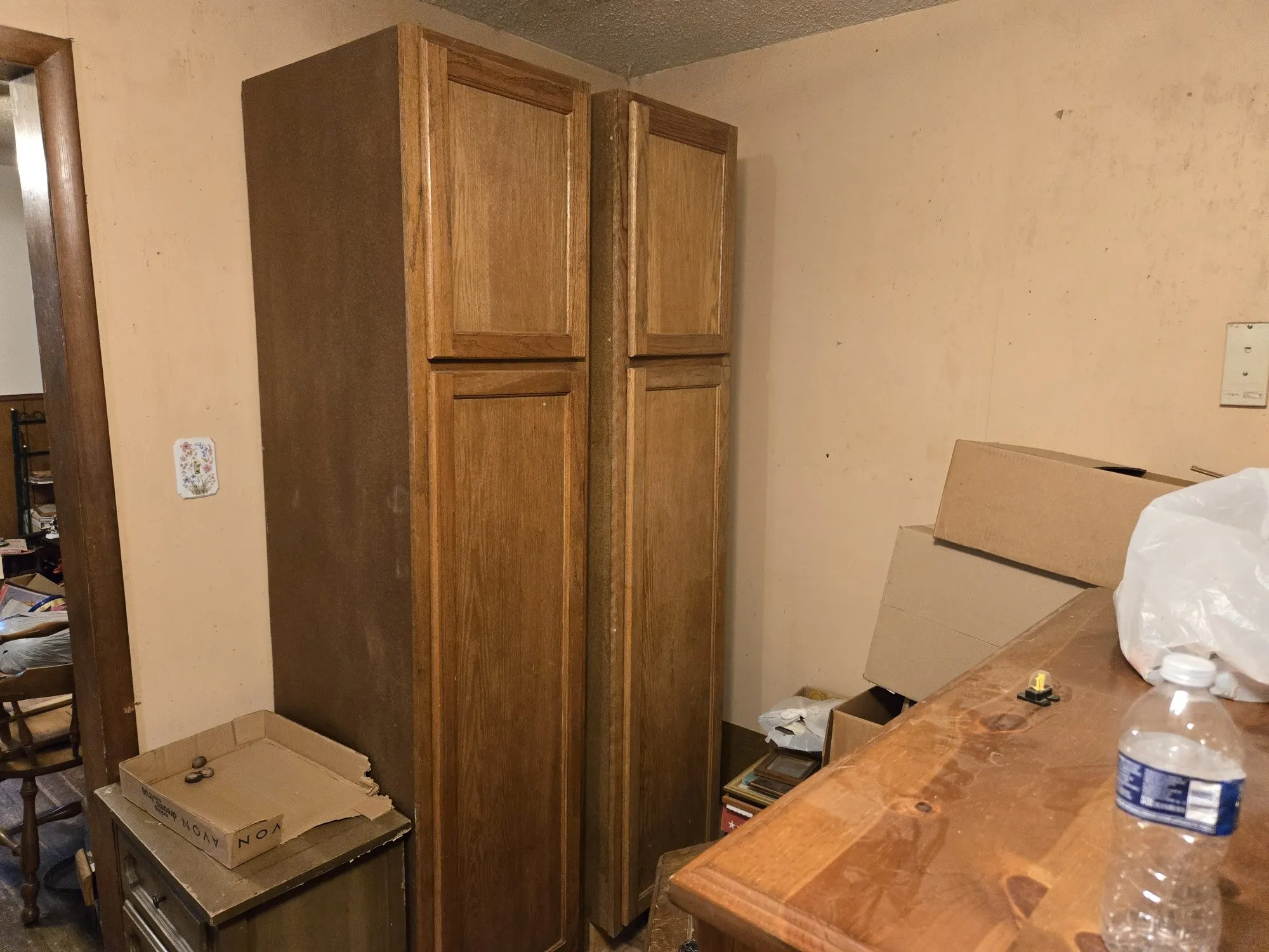 Single Family Residence For Sale in Childress County , 200 SE Avenue F, Childress, Texas 79201, 4 Bedroom, 2 Bathroom, Garage spaces, 2,419 Sqft, built in 1930, mls#21289617, Real Estate Agent in Childress, Homes For Sale in Childress county, Homes For Sale in Childress, Realtor in Childress Texas, Real Estate Brokerage Independent Realty Texas, Luminita Cordes Realtor