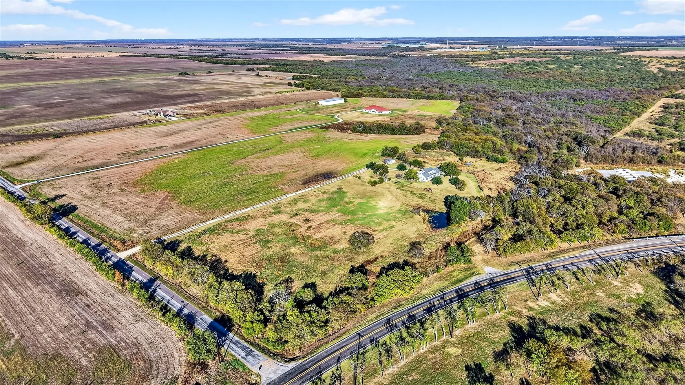 Unimproved Land For Sale in Grayson County , 120 Vaughan LN, Tioga, Texas 76271, 0, 0, Garage spaces, 0 Sqft, built in 0, Price $2,200,000, mls#21261131, Real Estate Agent in Tioga, Homes For Sale in Grayson county, Homes For Sale in Tioga, Realtor in Tioga Texas, Real Estate Brokerage Independent Realty Texas, Luminita Cordes Realtor