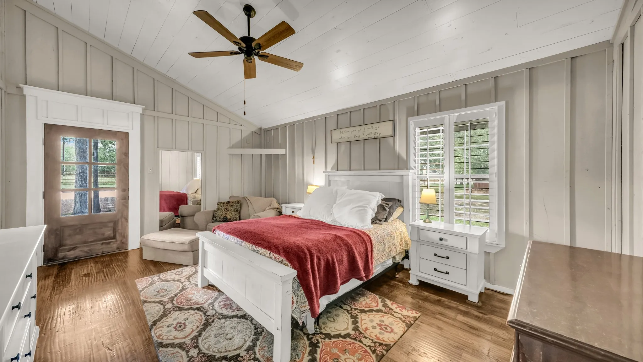 Single Family Residence For Sale in Parker County , 1060 Young Bend Road, Brock, Texas 76087, 3 Bedroom, 2 Bathroom, Garage spaces, 1,984 Sqft, built in 1999, mls#21290420, Real Estate Agent in Brock, Homes For Sale in Parker county, Homes For Sale in Brock, Realtor in Brock Texas, Real Estate Brokerage Independent Realty Texas, Luminita Cordes Realtor