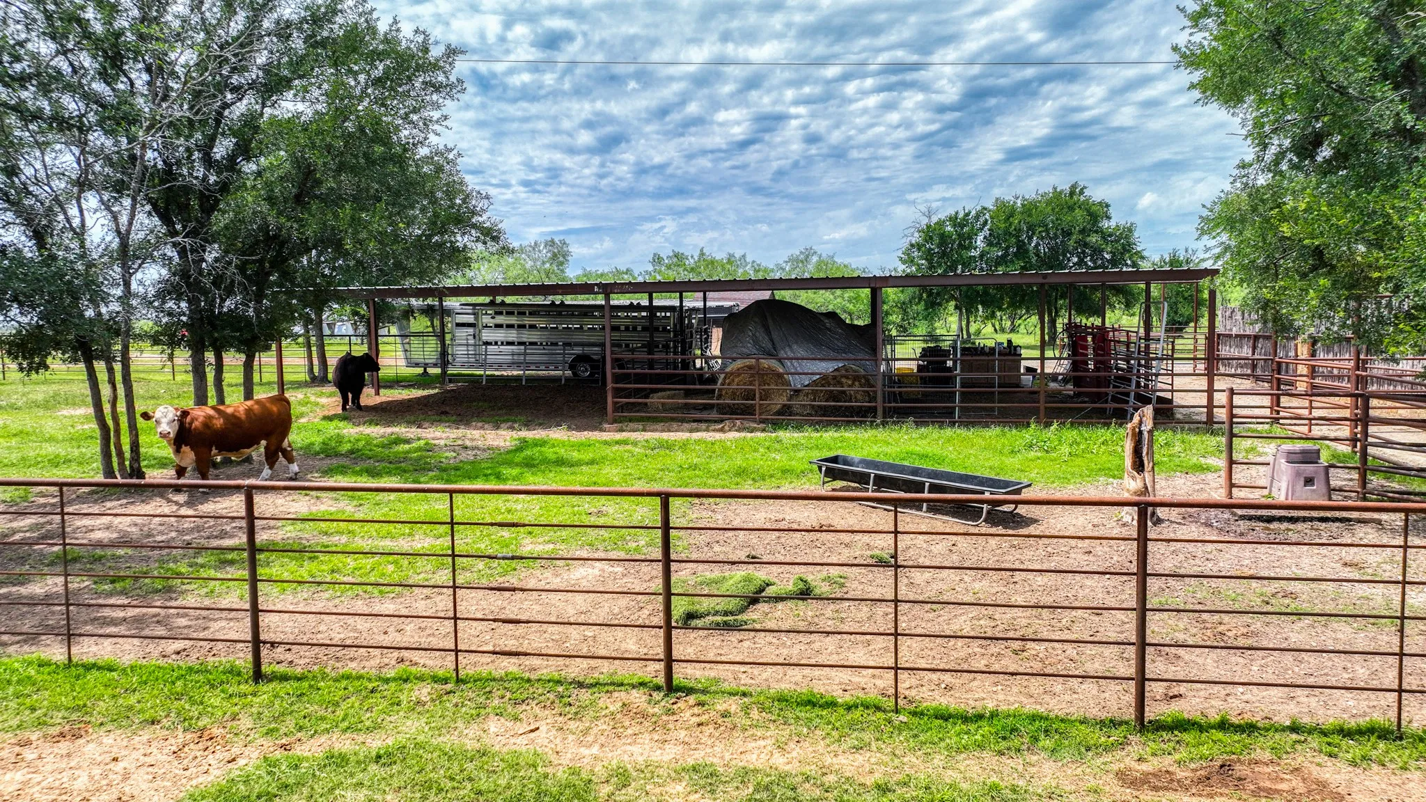 Single Family Residence For Sale in Parker County , 1060 Young Bend Road, Brock, Texas 76087, 3 Bedroom, 2 Bathroom, Garage spaces, 1,984 Sqft, built in 1999, mls#21290420, Real Estate Agent in Brock, Homes For Sale in Parker county, Homes For Sale in Brock, Realtor in Brock Texas, Real Estate Brokerage Independent Realty Texas, Luminita Cordes Realtor