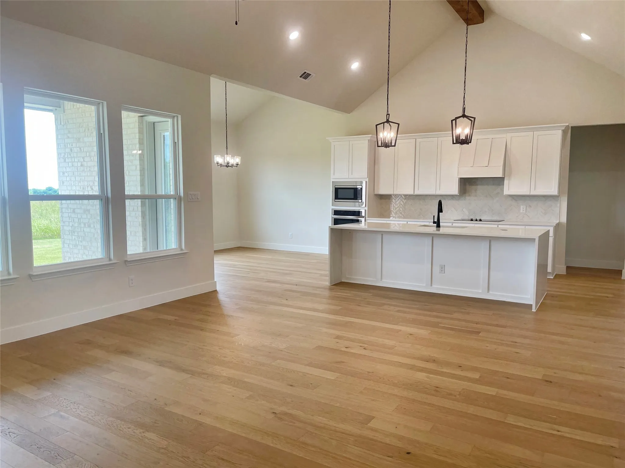 Single Family Residence For Sale in Ellis County , 2151 Langston Road, Waxahachie, Texas 75167, 4 Bedroom, 3 Bathroom, 2 Garage spaces, 2,404 Sqft, built in 2024, mls#21290980, Real Estate Agent in Waxahachie, Homes For Sale in Ellis county, Homes For Sale in Waxahachie, Realtor in Waxahachie Texas, Real Estate Brokerage Independent Realty Texas, Luminita Cordes Realtor