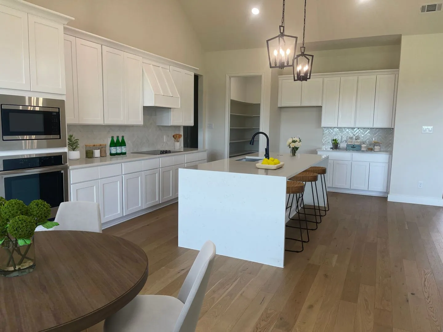 virtual staging