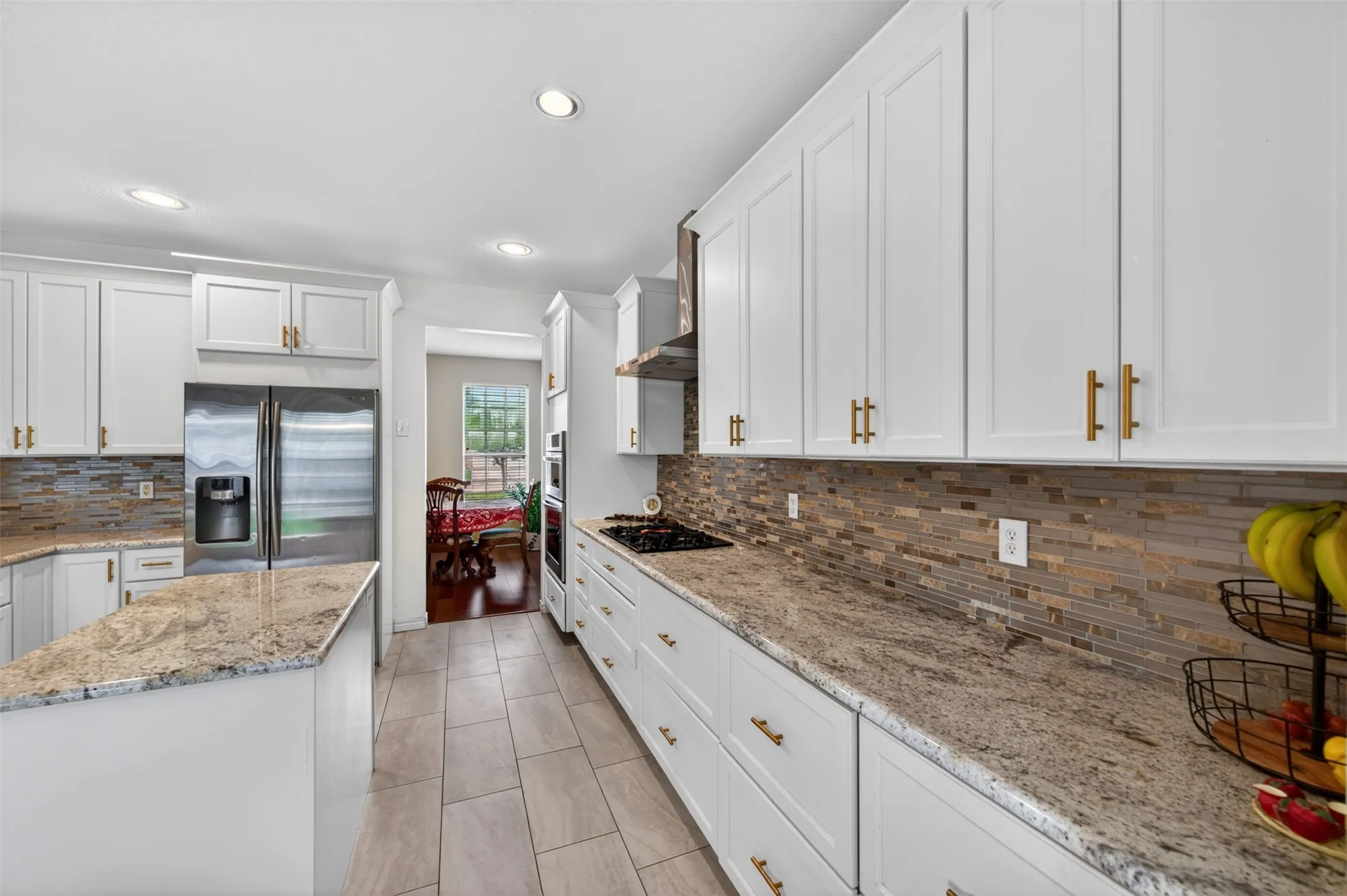 Single Family Residence For Sale in Tarrant County , 4845 Bellflower Way, Fort Worth, Texas 76123, 4 Bedroom, 3 Bathroom, 3 Garage spaces, 2,848 Sqft, built in 2004, Price $389,900, mls#21257645, Real Estate Agent in Fort Worth, Homes For Sale in Tarrant county, Homes For Sale in Fort Worth, Realtor in Fort Worth Texas, Real Estate Brokerage Independent Realty Texas, Luminita Cordes Realtor