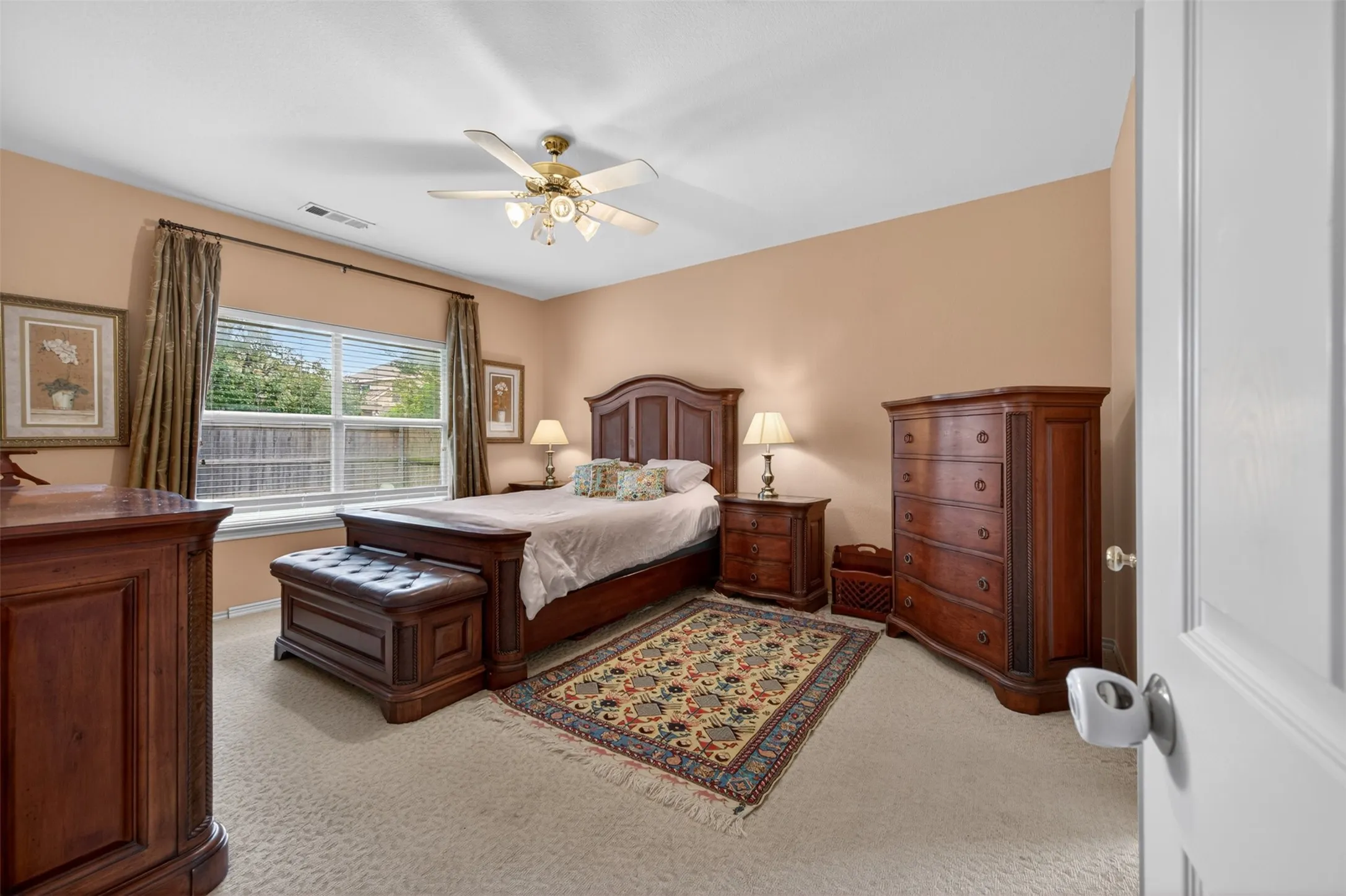 Single Family Residence For Sale in Tarrant County , 4845 Bellflower Way, Fort Worth, Texas 76123, 4 Bedroom, 3 Bathroom, 3 Garage spaces, 2,848 Sqft, built in 2004, Price $389,900, mls#21257645, Real Estate Agent in Fort Worth, Homes For Sale in Tarrant county, Homes For Sale in Fort Worth, Realtor in Fort Worth Texas, Real Estate Brokerage Independent Realty Texas, Luminita Cordes Realtor