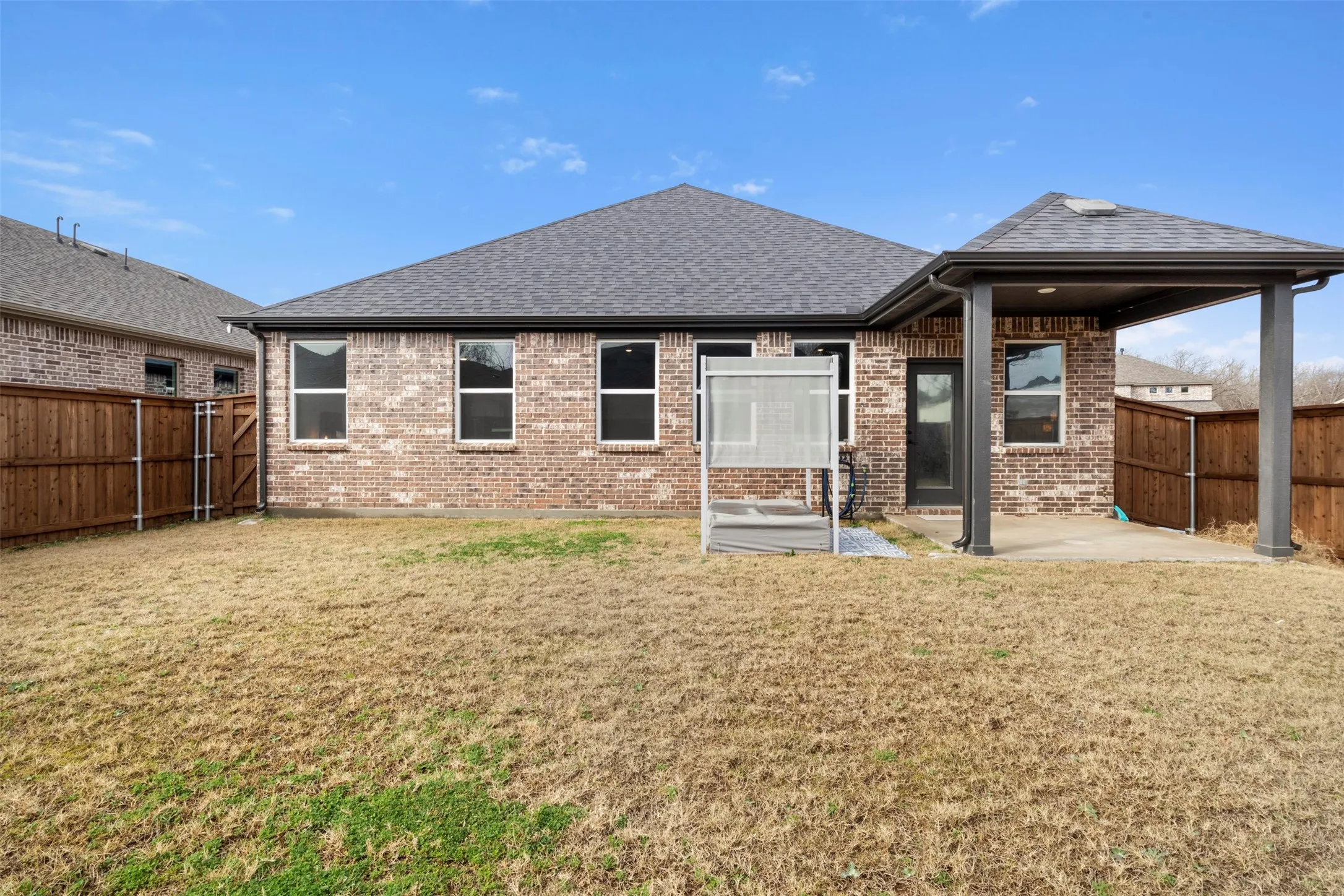 Single Family Residence For Rent in Collin County , 3316 Ashlar Court, Melissa, Texas 75454, 3 Bedroom, 2 Bathroom, 2 Garage spaces, 1,704 Sqft, built in 2022, mls#21287484, Real Estate Agent in Melissa, Homes For Rent in Collin county, Homes For Rent in Melissa, Realtor in Melissa Texas, Real Estate Brokerage Independent Realty Texas, Luminita Cordes Realtor