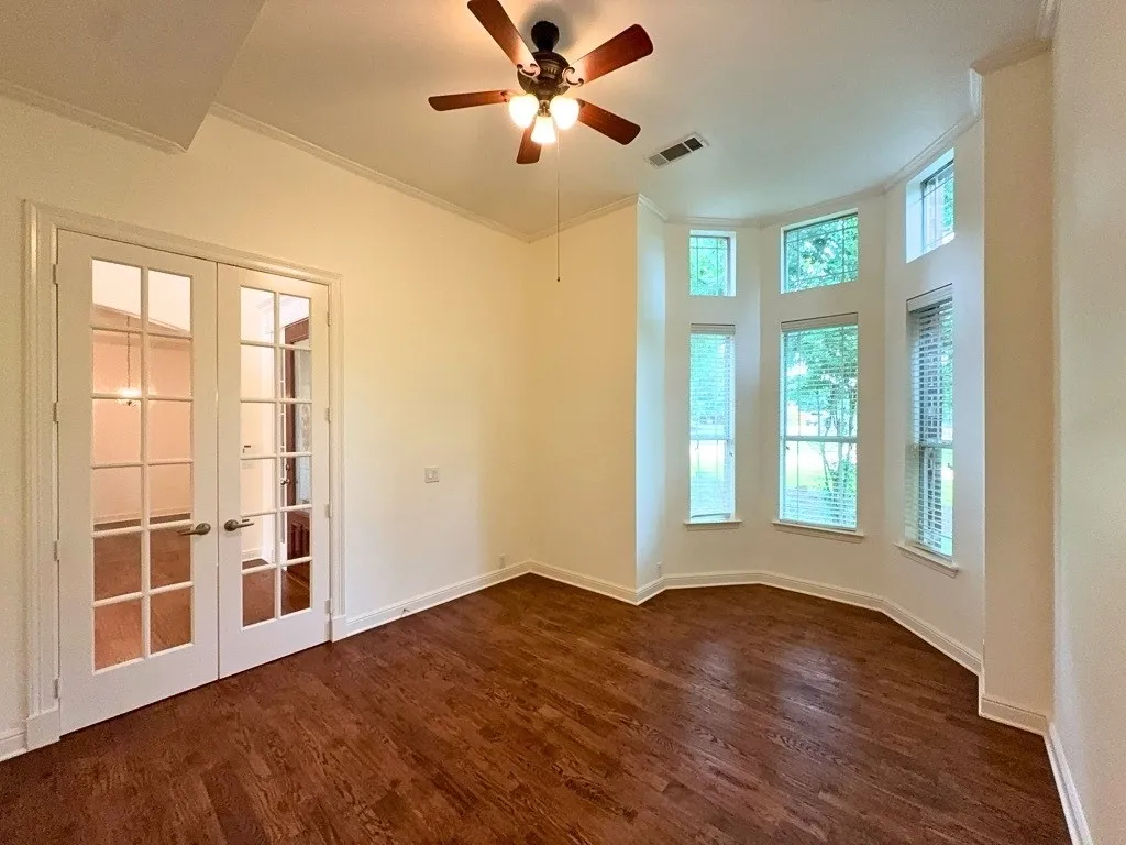 Study/office room