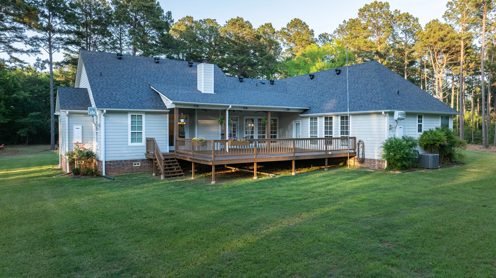 Farm For Sale in Smith County , 22924 County Road 223, Arp, Texas 75750, 5 Bedroom, 3 Bathroom, 2 Garage spaces, 2,914 Sqft, built in 2008, mls#21289799, Real Estate Agent in Arp, Homes For Sale in Smith county, Homes For Sale in Arp, Realtor in Arp Texas, Real Estate Brokerage Independent Realty Texas, Luminita Cordes Realtor