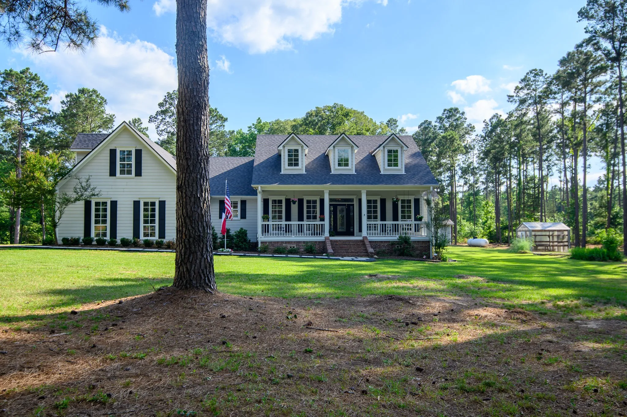 Farm For Sale in Smith County , 22924 County Road 223, Arp, Texas 75750, 5 Bedroom, 3 Bathroom, 2 Garage spaces, 2,914 Sqft, built in 2008, mls#21289799, Real Estate Agent in Arp, Homes For Sale in Smith county, Homes For Sale in Arp, Realtor in Arp Texas, Real Estate Brokerage Independent Realty Texas, Luminita Cordes Realtor