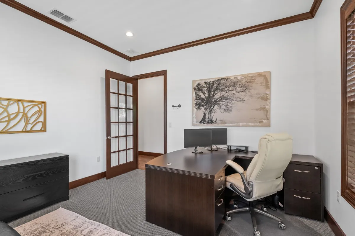 Office For Sale in Smith County , 6115 New Copeland Road 140, Tyler, Texas 75703, 0, 0, Garage spaces, 0 Sqft, built in 2015, mls#21289398, Real Estate Agent in Tyler, Homes For Sale in Smith county, Homes For Sale in Tyler, Realtor in Tyler Texas, Real Estate Brokerage Independent Realty Texas, Luminita Cordes Realtor