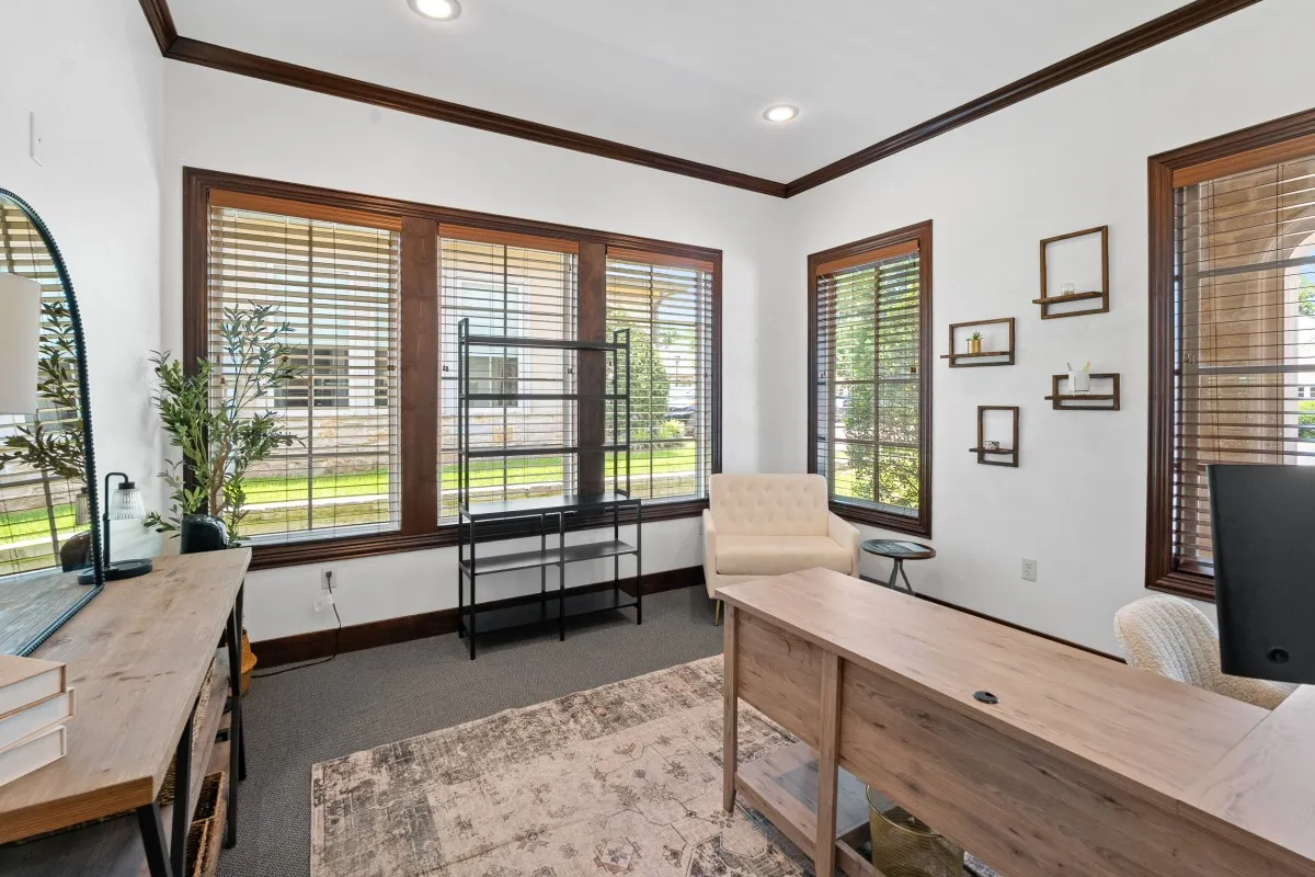 Office For Sale in Smith County , 6115 New Copeland Road 140, Tyler, Texas 75703, 0, 0, Garage spaces, 0 Sqft, built in 2015, mls#21289398, Real Estate Agent in Tyler, Homes For Sale in Smith county, Homes For Sale in Tyler, Realtor in Tyler Texas, Real Estate Brokerage Independent Realty Texas, Luminita Cordes Realtor