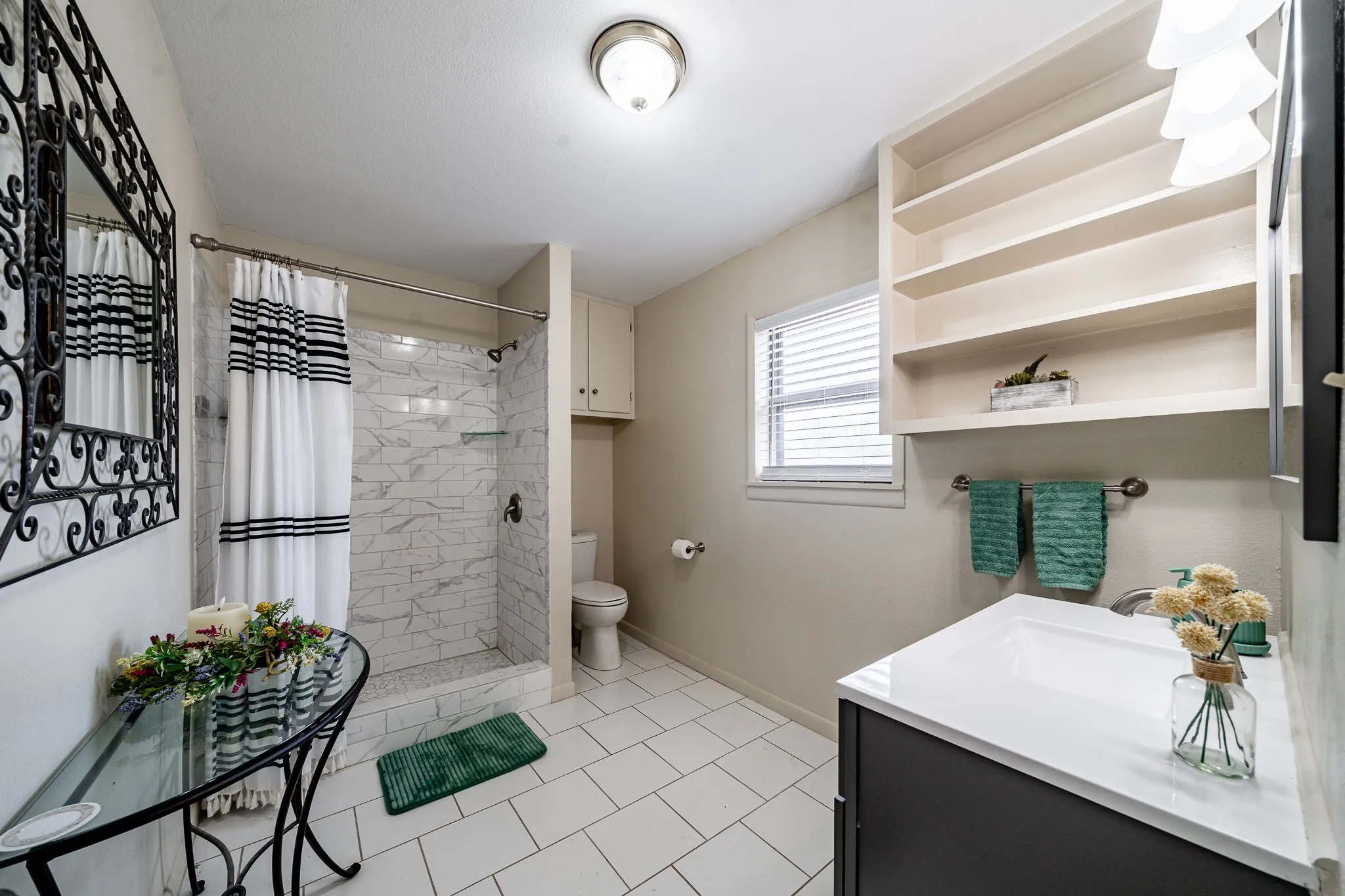 Single Family Residence For Sale in Jones County , 10992 State Highway 6, Avoca, Texas 79503, 3 Bedroom, 2 Bathroom, Garage spaces, 2,122 Sqft, built in 1948, mls#21287445, Real Estate Agent in Avoca, Homes For Sale in Jones county, Homes For Sale in Avoca, Realtor in Avoca Texas, Real Estate Brokerage Independent Realty Texas, Luminita Cordes Realtor