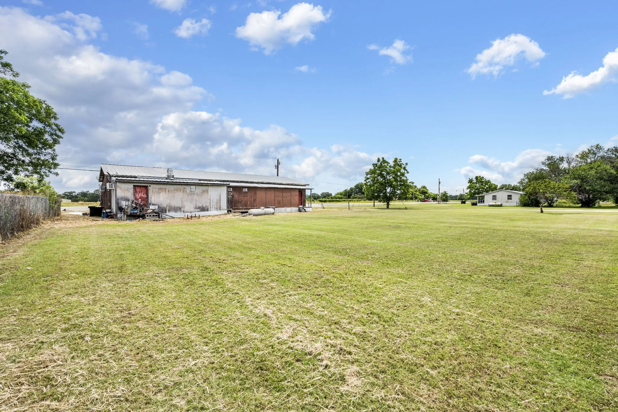 Business For Sale in Palo Pinto County , 3416 S 281 Highway, Mineral Wells, Texas 76067, 0, 0, Garage spaces, 0 Sqft, built in 1990, Price $207,000, mls#21291011, Real Estate Agent in Mineral Wells, Homes For Sale in Palo Pinto county, Homes For Sale in Mineral Wells, Realtor in Mineral Wells Texas, Real Estate Brokerage Independent Realty Texas, Luminita Cordes Realtor