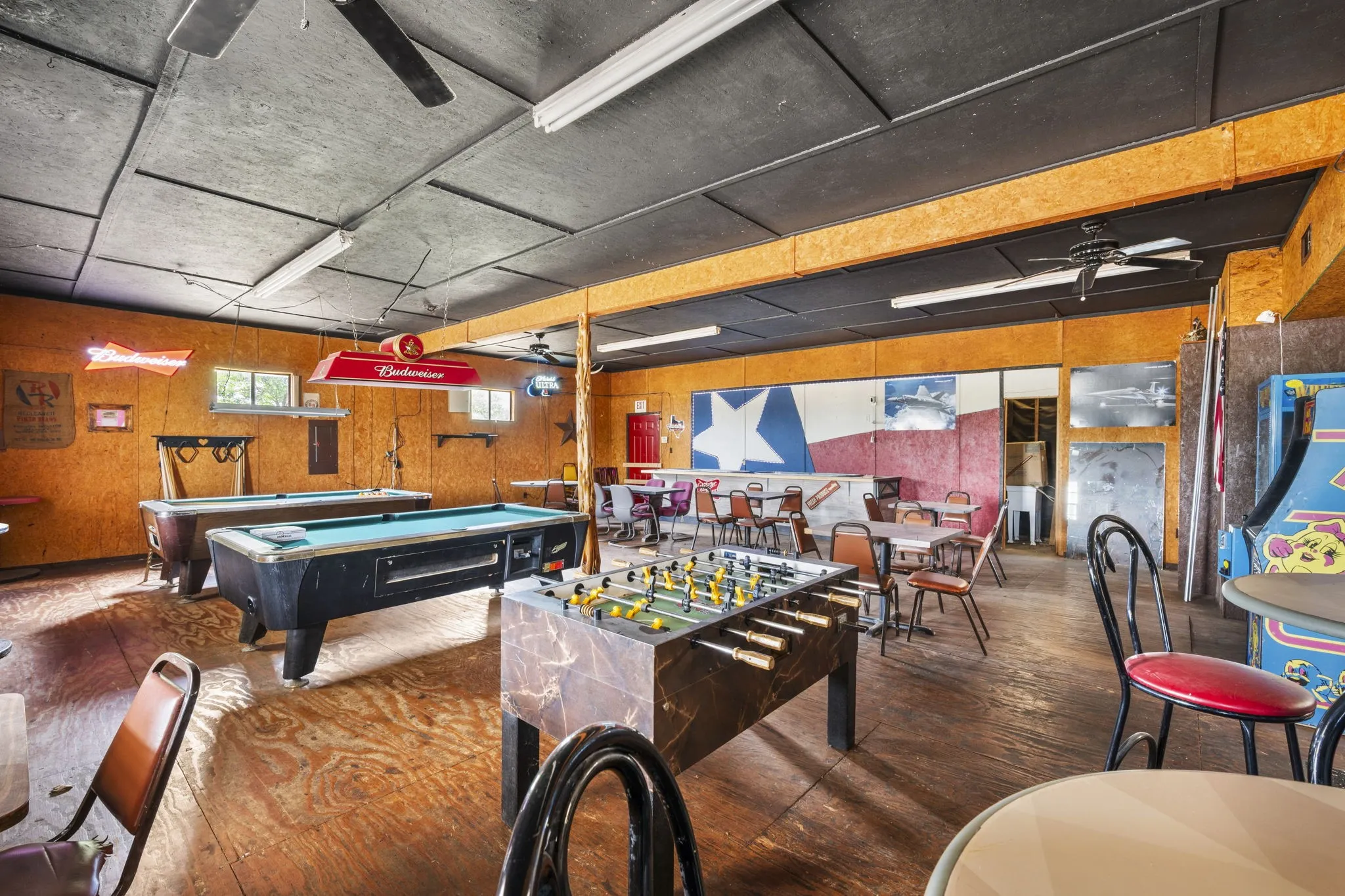Business For Sale in Palo Pinto County , 3416 S 281 Highway, Mineral Wells, Texas 76067, 0, 0, Garage spaces, 0 Sqft, built in 1990, Price $207,000, mls#21291011, Real Estate Agent in Mineral Wells, Homes For Sale in Palo Pinto county, Homes For Sale in Mineral Wells, Realtor in Mineral Wells Texas, Real Estate Brokerage Independent Realty Texas, Luminita Cordes Realtor