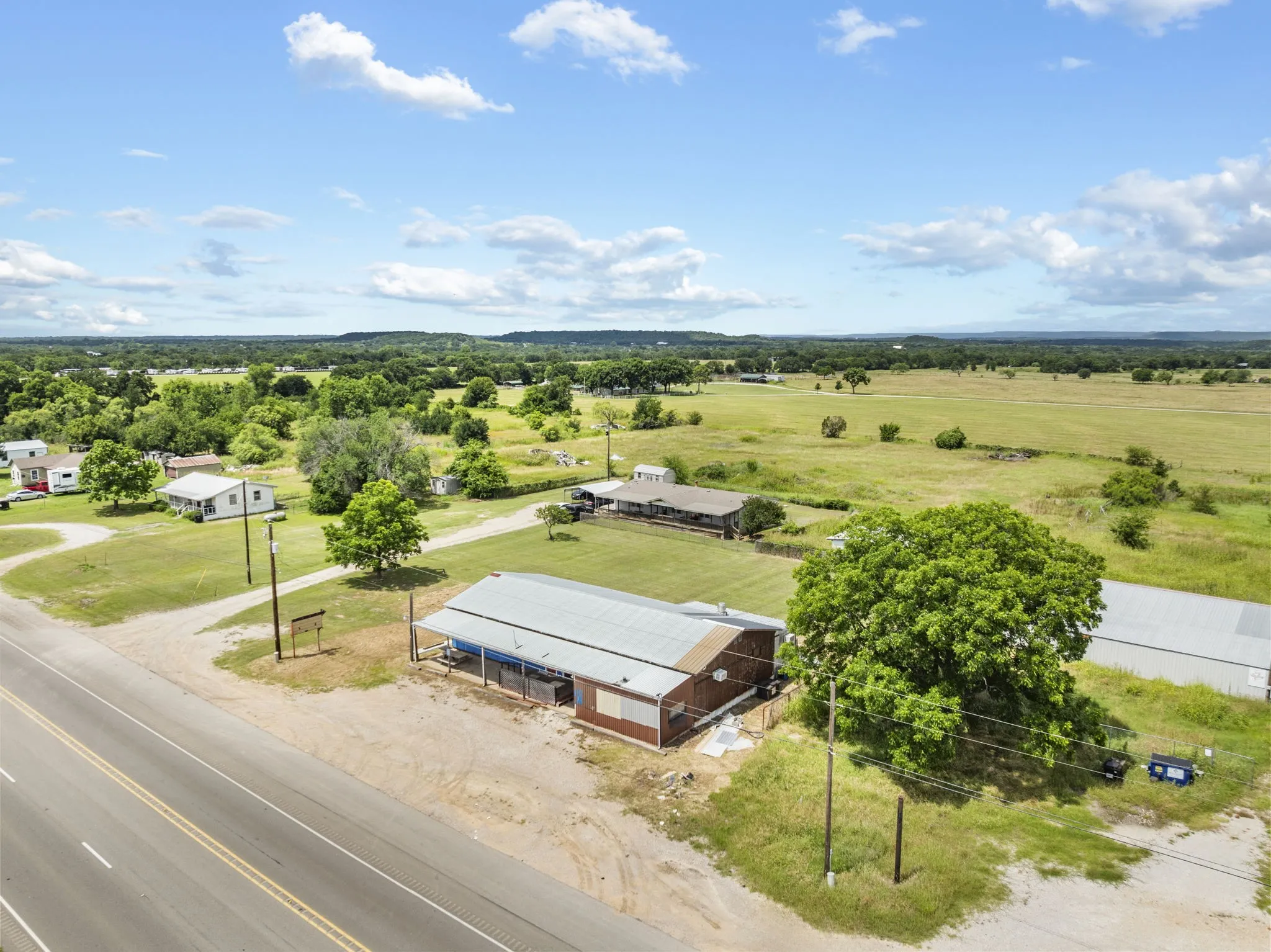 Business For Sale in Palo Pinto County , 3416 S 281 Highway, Mineral Wells, Texas 76067, 0, 0, Garage spaces, 0 Sqft, built in 1990, Price $207,000, mls#21291011, Real Estate Agent in Mineral Wells, Homes For Sale in Palo Pinto county, Homes For Sale in Mineral Wells, Realtor in Mineral Wells Texas, Real Estate Brokerage Independent Realty Texas, Luminita Cordes Realtor