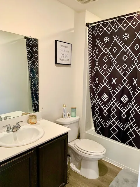Single Family Residence For Rent in Kaufman County , 3137 Grimaldo Drive, Mesquite, Texas 75126, 3 Bedroom, 2 Bathroom, 2 Garage spaces, 1,565 Sqft, built in 2022, mls#21291020, Real Estate Agent in Mesquite, Homes For Rent in Kaufman county, Homes For Rent in Mesquite, Realtor in Mesquite Texas, Real Estate Brokerage Independent Realty Texas, Luminita Cordes Realtor