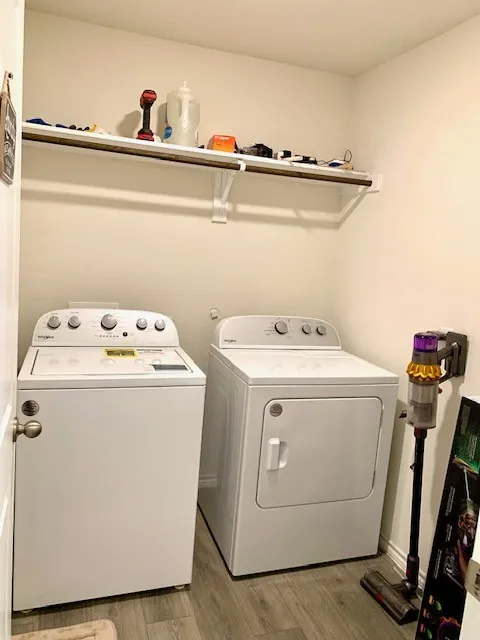 Single Family Residence For Rent in Kaufman County , 3137 Grimaldo Drive, Mesquite, Texas 75126, 3 Bedroom, 2 Bathroom, 2 Garage spaces, 1,565 Sqft, built in 2022, mls#21291020, Real Estate Agent in Mesquite, Homes For Rent in Kaufman county, Homes For Rent in Mesquite, Realtor in Mesquite Texas, Real Estate Brokerage Independent Realty Texas, Luminita Cordes Realtor