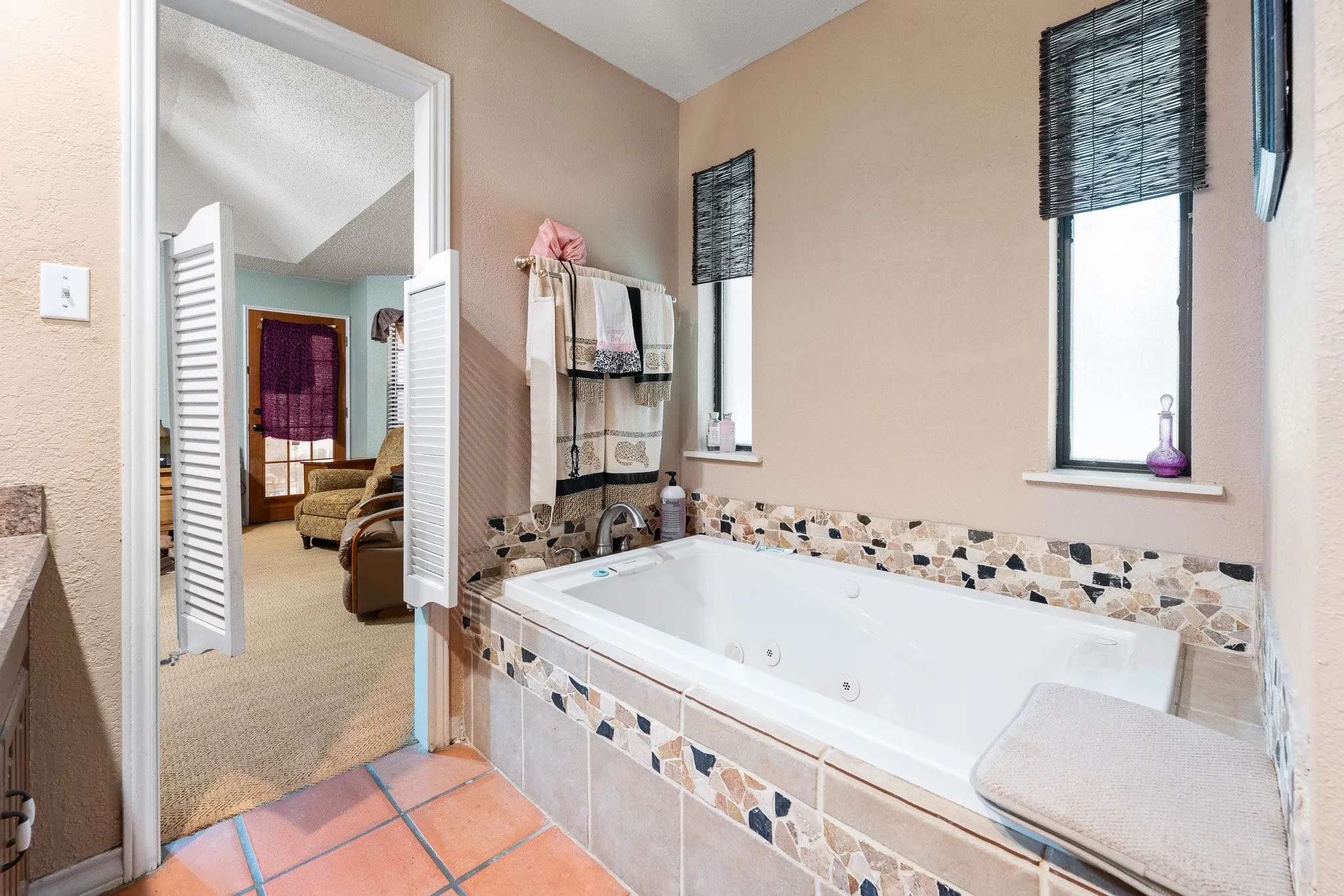Relax in the jetted tub