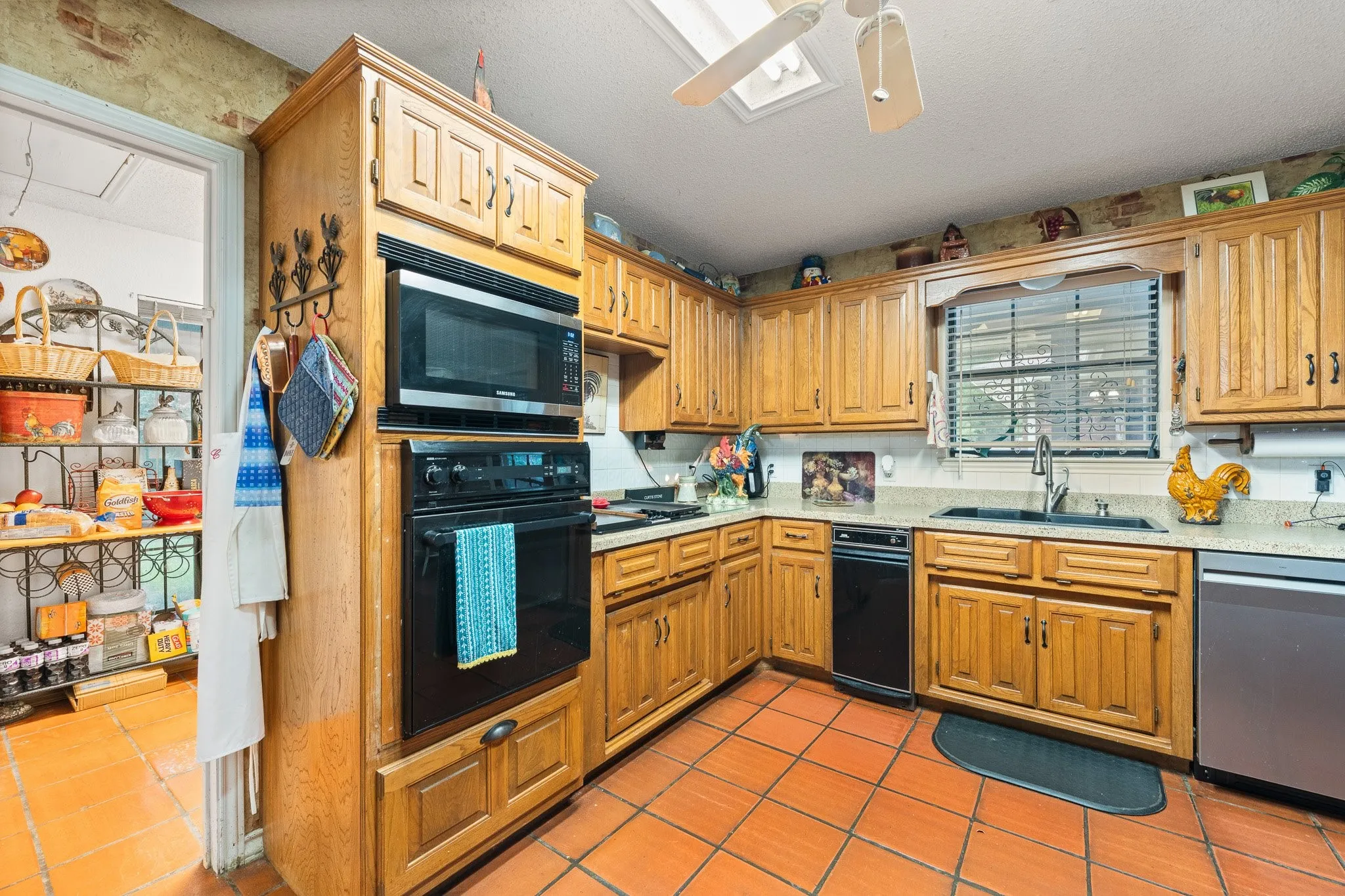 Adobe tile is always in style!