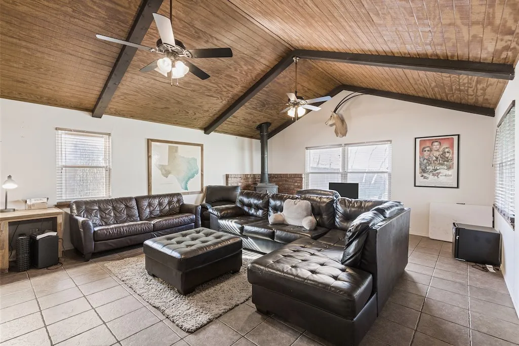 Single Family Residence For Sale in Tarrant County , 3504 Corto Avenue, Fort Worth, Texas 76109, 4 Bedroom, 3 Bathroom, Garage spaces, 2,409 Sqft, built in 1948, mls#21290848, Real Estate Agent in Fort Worth, Homes For Sale in Tarrant county, Homes For Sale in Fort Worth, Realtor in Fort Worth Texas, Real Estate Brokerage Independent Realty Texas, Luminita Cordes Realtor
