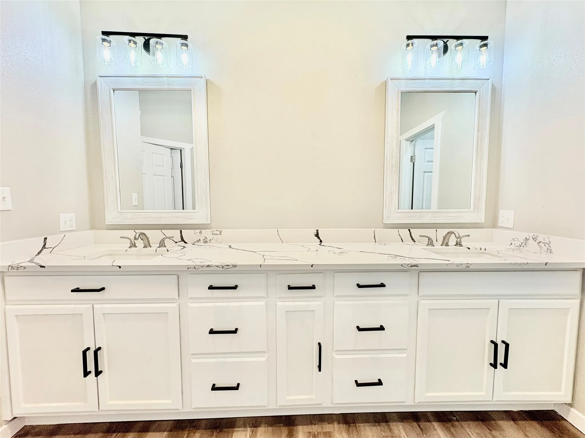 Single Family Residence For Sale in Young County , 1503 S Rodgers Dr, Graham, Texas 76450, 3 Bedroom, 2 Bathroom, 2 Garage spaces, 2,164 Sqft, built in 2026, mls#21290373, Real Estate Agent in Graham, Homes For Sale in Young county, Homes For Sale in Graham, Realtor in Graham Texas, Real Estate Brokerage Independent Realty Texas, Luminita Cordes Realtor