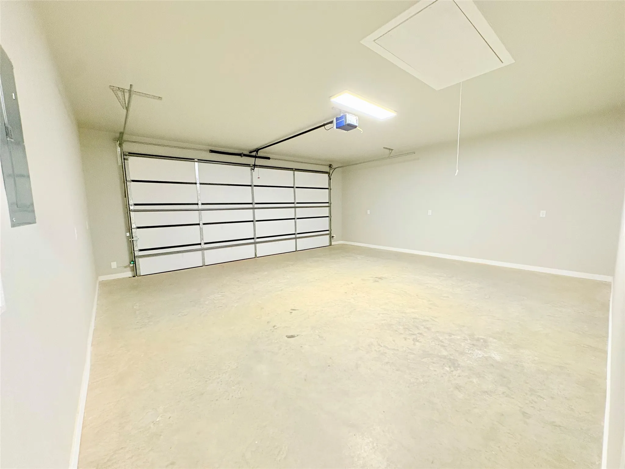 Single Family Residence For Sale in Young County , 1503 S Rodgers Dr, Graham, Texas 76450, 3 Bedroom, 2 Bathroom, 2 Garage spaces, 2,164 Sqft, built in 2026, mls#21290373, Real Estate Agent in Graham, Homes For Sale in Young county, Homes For Sale in Graham, Realtor in Graham Texas, Real Estate Brokerage Independent Realty Texas, Luminita Cordes Realtor