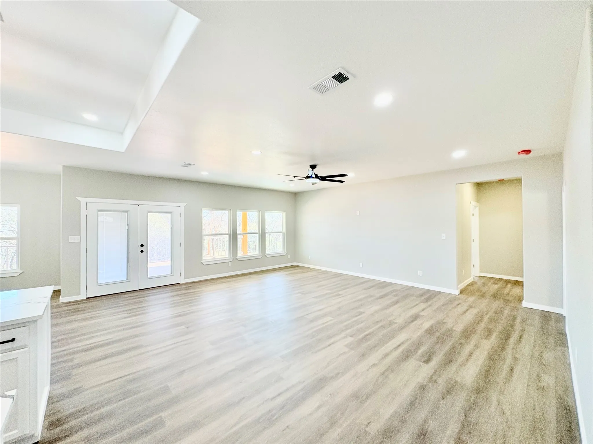 Single Family Residence For Sale in Young County , 1503 S Rodgers Dr, Graham, Texas 76450, 3 Bedroom, 2 Bathroom, 2 Garage spaces, 2,164 Sqft, built in 2026, mls#21290373, Real Estate Agent in Graham, Homes For Sale in Young county, Homes For Sale in Graham, Realtor in Graham Texas, Real Estate Brokerage Independent Realty Texas, Luminita Cordes Realtor