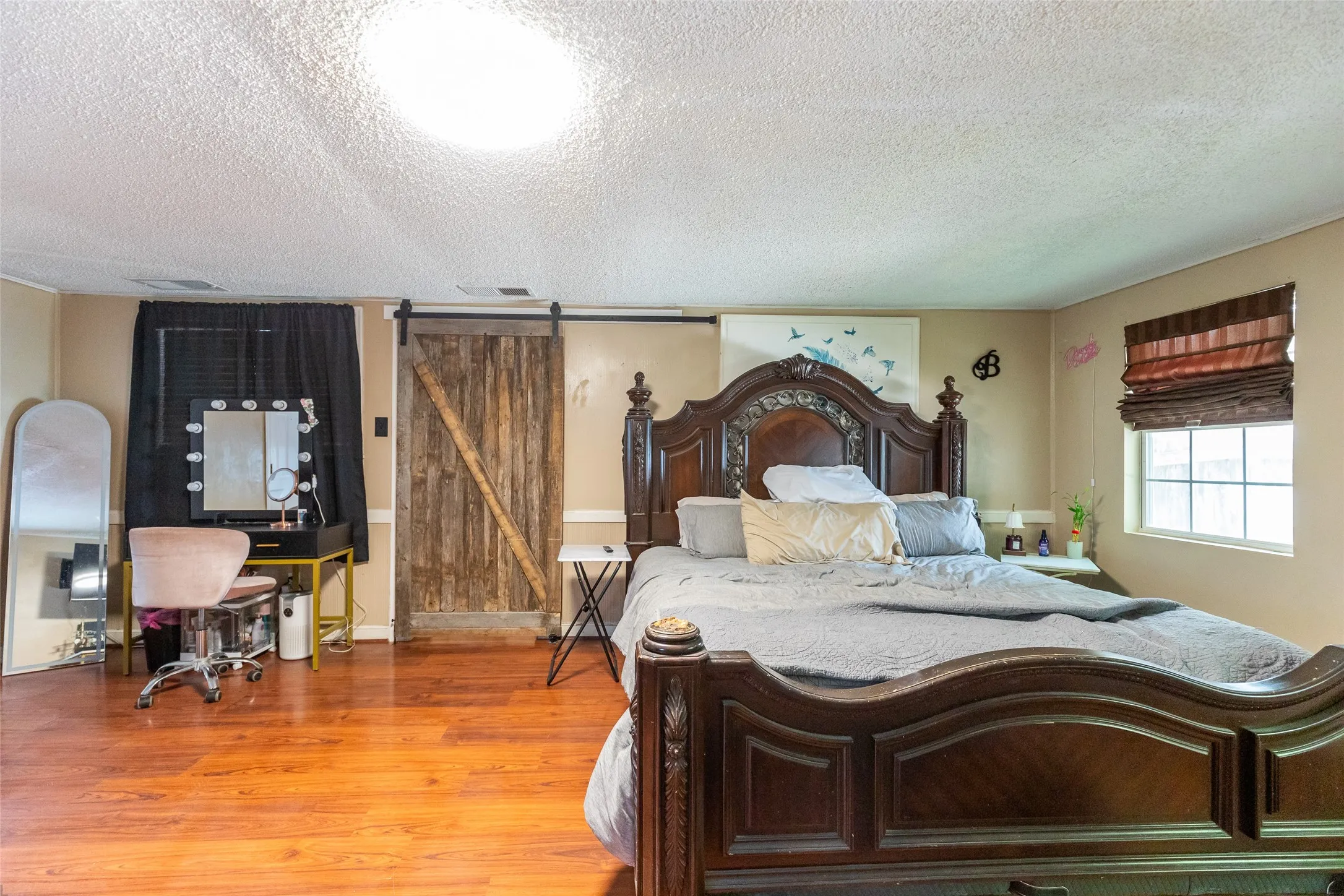 Single Family Residence For Sale in Taylor County , 1925 Chestnut Street, Abilene, Texas 79602, 3 Bedroom, 1 Bathroom, 2 Garage spaces, 1,552 Sqft, built in 1942, mls#21277177, Real Estate Agent in Abilene, Homes For Sale in Taylor county, Homes For Sale in Abilene, Realtor in Abilene Texas, Real Estate Brokerage Independent Realty Texas, Luminita Cordes Realtor