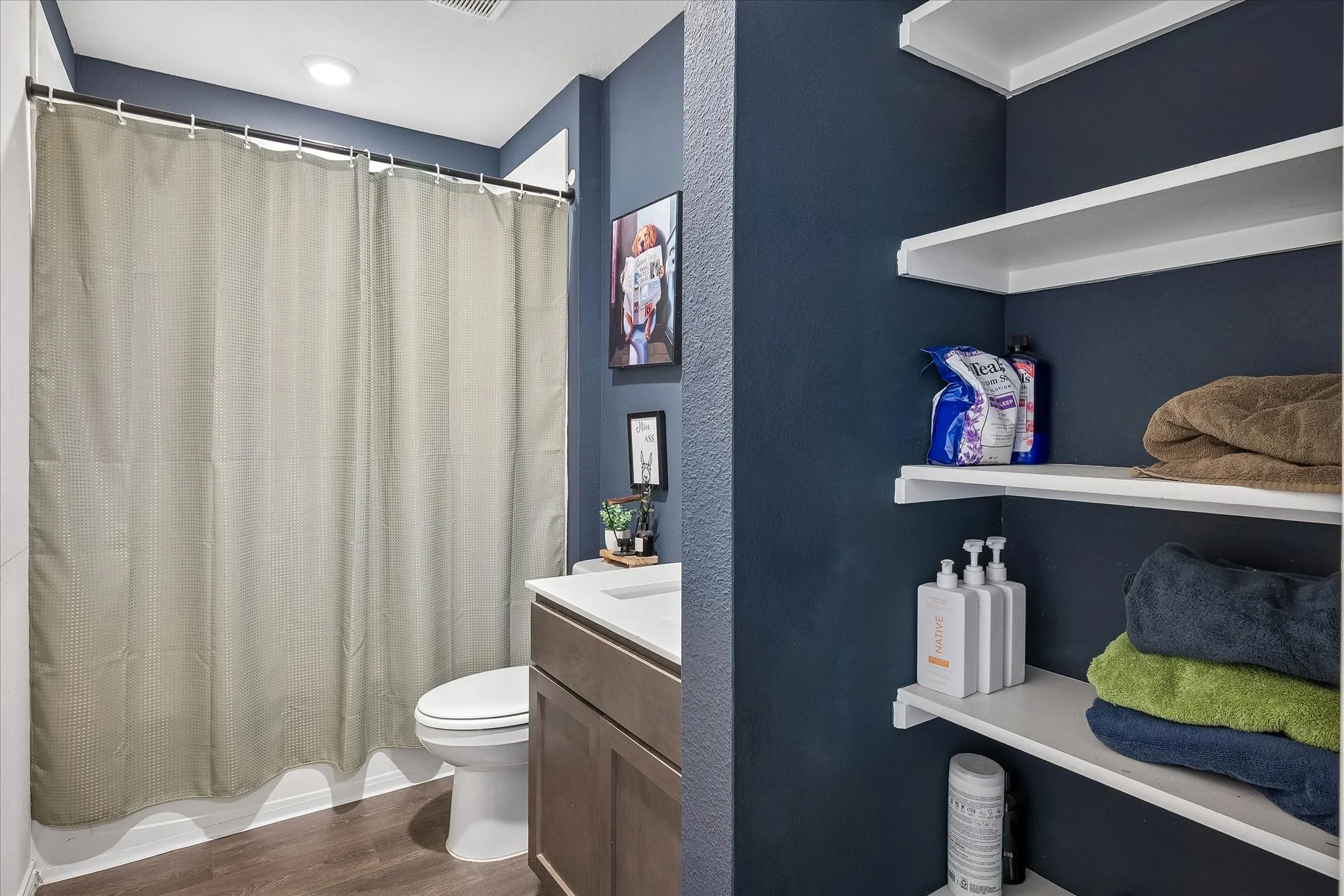 Single Family Residence For Sale in Denton County , 936 Glover Drive, Aubrey, Texas 76227, 4 Bedroom, 2 Bathroom, 2 Garage spaces, 1,836 Sqft, built in 2021, mls#21271149, Real Estate Agent in Aubrey, Homes For Sale in Denton county, Homes For Sale in Aubrey, Realtor in Aubrey Texas, Real Estate Brokerage Independent Realty Texas, Luminita Cordes Realtor