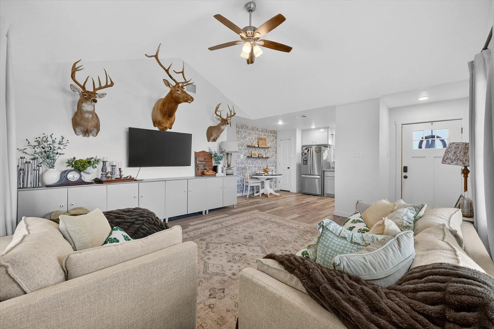 Single Family Residence For Sale in Hill County , 101 Allie Court, Itasca, Texas 76055, 3 Bedrooms, 2 Bathrooms, Garage spaces, 1,110 Sqft, built in 2022, Price $205,000, mls#21291094, Real Estate Agent in Itasca, Homes For Sale in Hill county, Homes For Sale in Itasca, Realtor in Itasca Texas, Real Estate Brokerage Independent Realty Texas, Luminita Cordes Realtor