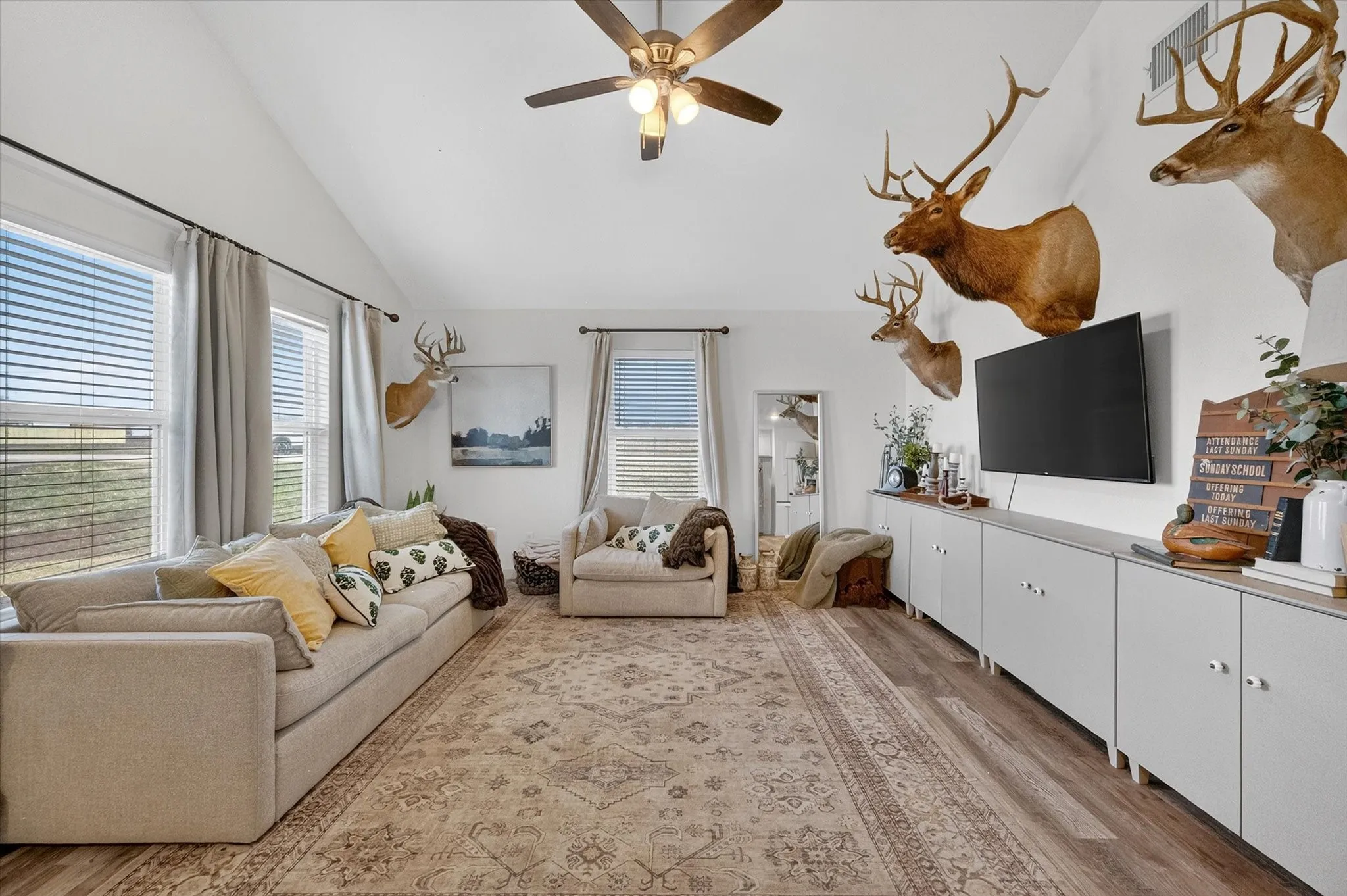 Single Family Residence For Sale in Hill County , 101 Allie Court, Itasca, Texas 76055, 3 Bedrooms, 2 Bathrooms, Garage spaces, 1,110 Sqft, built in 2022, Price $205,000, mls#21291094, Real Estate Agent in Itasca, Homes For Sale in Hill county, Homes For Sale in Itasca, Realtor in Itasca Texas, Real Estate Brokerage Independent Realty Texas, Luminita Cordes Realtor