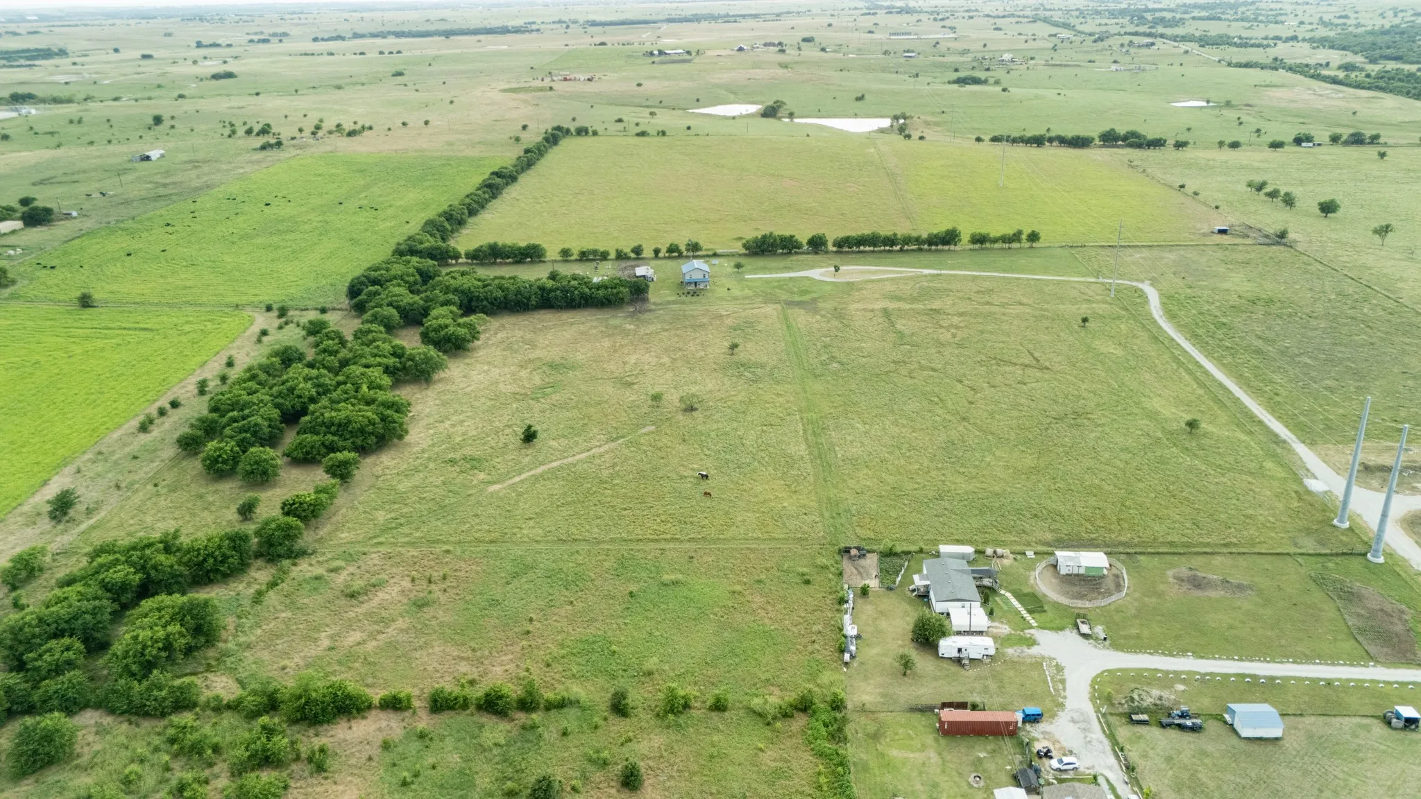 Single Family Residence For Sale in Wise County , 124 County Road 4511, Decatur, Texas 76234, 3 Bedroom, 3 Bathroom, Garage spaces, 1,800 Sqft, built in 2022, mls#21290693, Real Estate Agent in Decatur, Homes For Sale in Wise county, Homes For Sale in Decatur, Realtor in Decatur Texas, Real Estate Brokerage Independent Realty Texas, Luminita Cordes Realtor