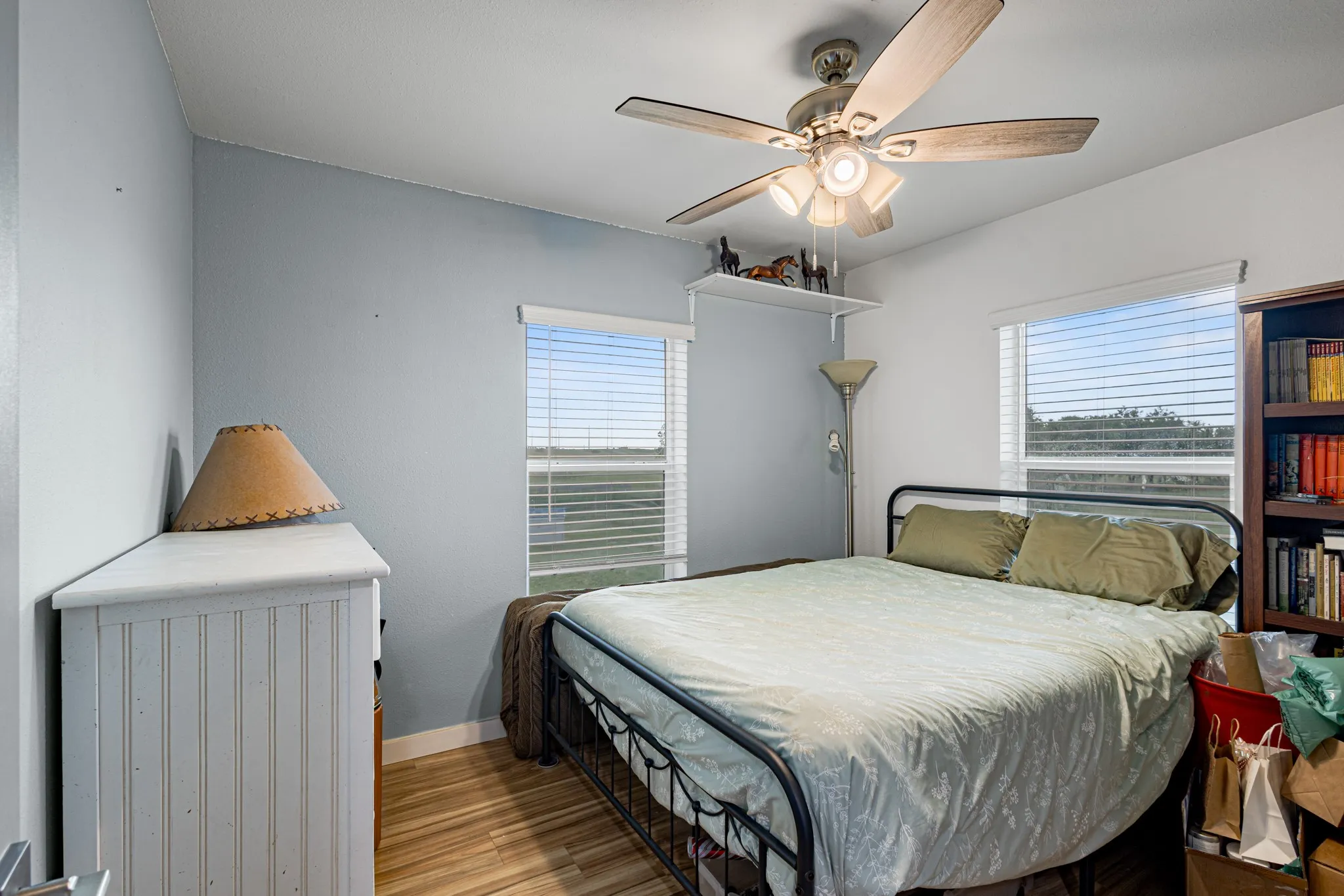 Single Family Residence For Sale in Wise County , 124 County Road 4511, Decatur, Texas 76234, 3 Bedroom, 3 Bathroom, Garage spaces, 1,800 Sqft, built in 2022, mls#21290693, Real Estate Agent in Decatur, Homes For Sale in Wise county, Homes For Sale in Decatur, Realtor in Decatur Texas, Real Estate Brokerage Independent Realty Texas, Luminita Cordes Realtor