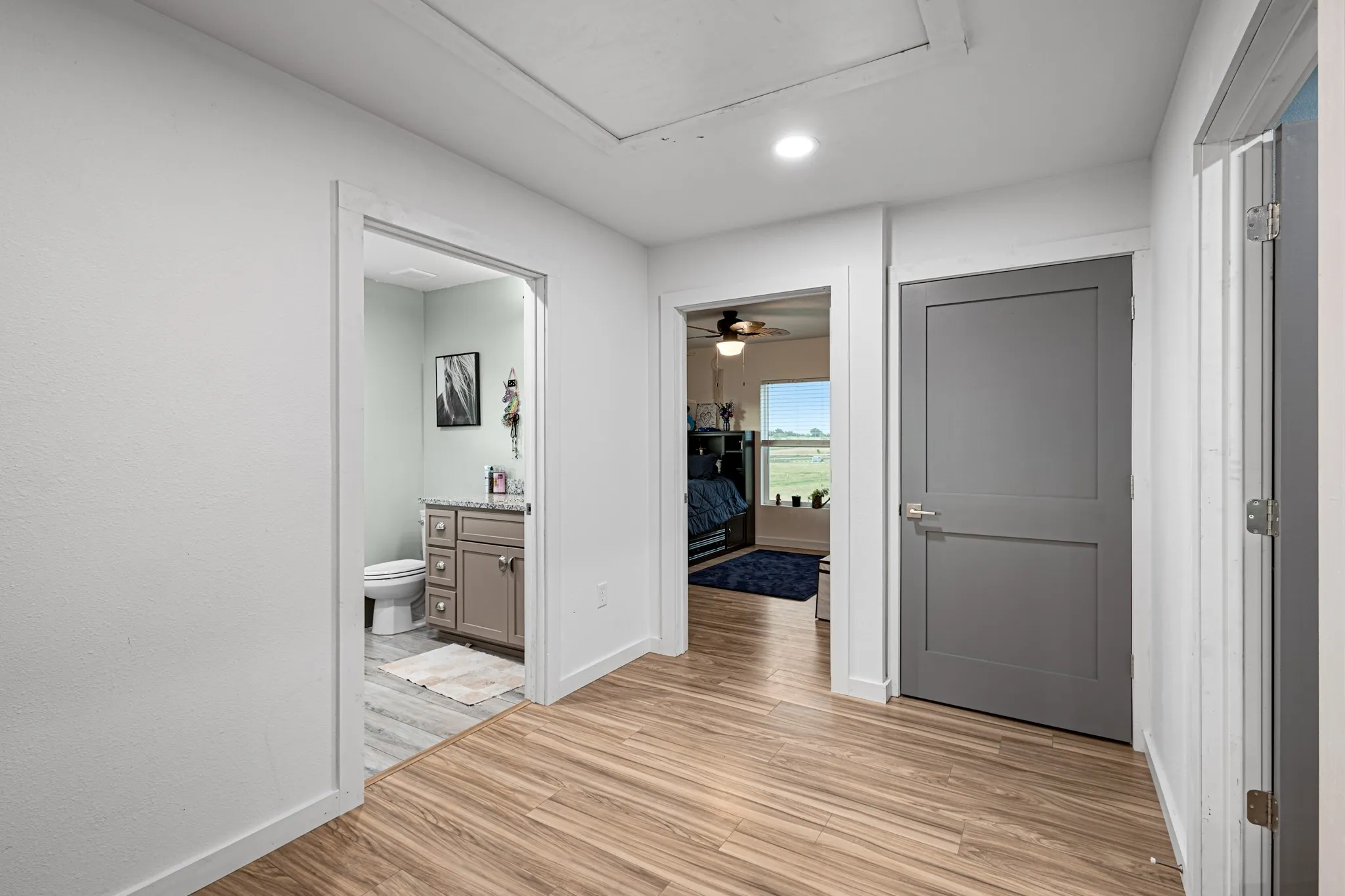 Single Family Residence For Sale in Wise County , 124 County Road 4511, Decatur, Texas 76234, 3 Bedroom, 3 Bathroom, Garage spaces, 1,800 Sqft, built in 2022, mls#21290693, Real Estate Agent in Decatur, Homes For Sale in Wise county, Homes For Sale in Decatur, Realtor in Decatur Texas, Real Estate Brokerage Independent Realty Texas, Luminita Cordes Realtor