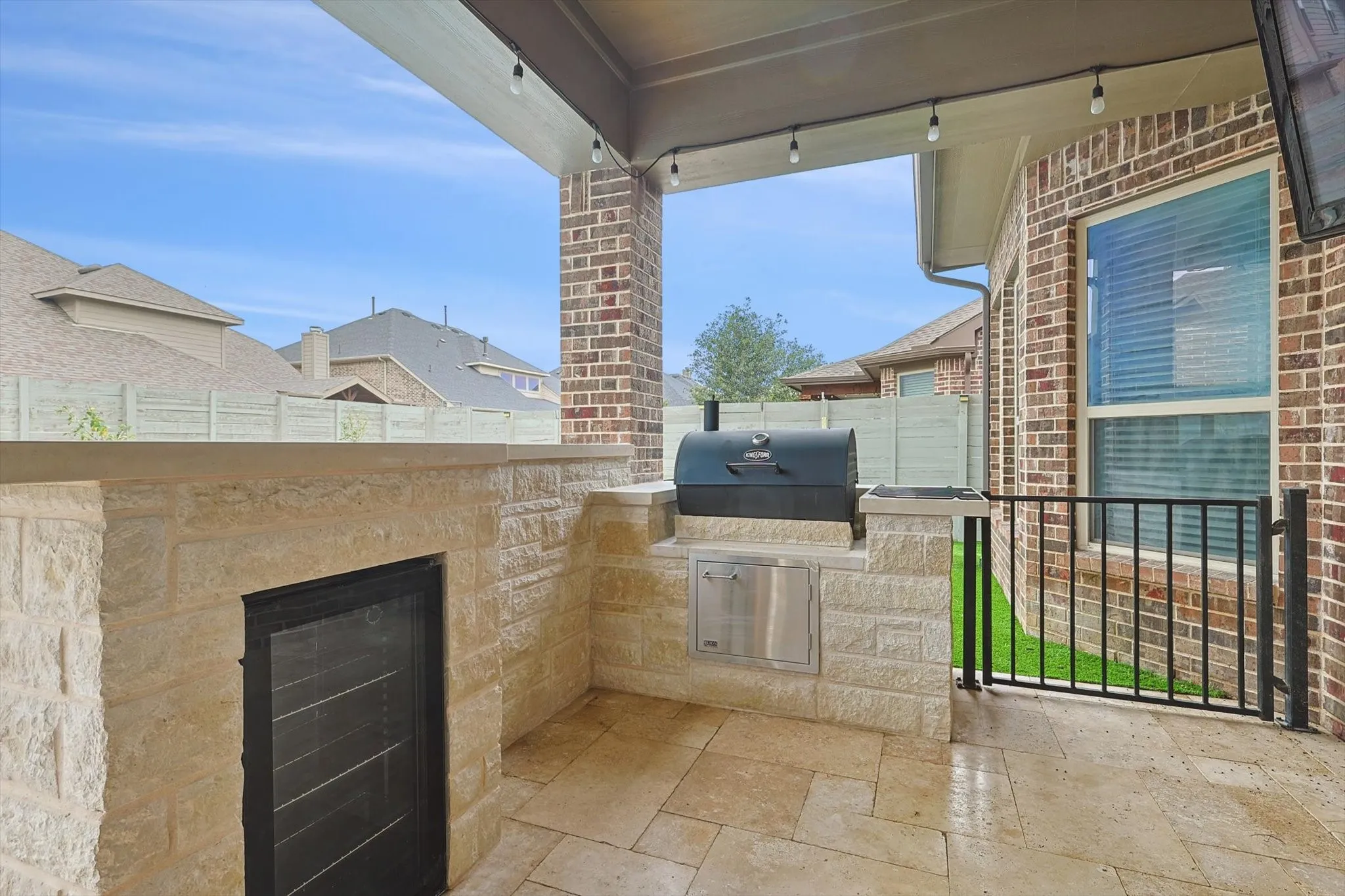 Single Family Residence For Sale in Denton County , 1528 8th Street, Argyle, Texas 76226, 5 Bedroom, 4 Bathroom, 2 Garage spaces, 3,226 Sqft, built in 2015, mls#21290419, Real Estate Agent in Argyle, Homes For Sale in Denton county, Homes For Sale in Argyle, Realtor in Argyle Texas, Real Estate Brokerage Independent Realty Texas, Luminita Cordes Realtor