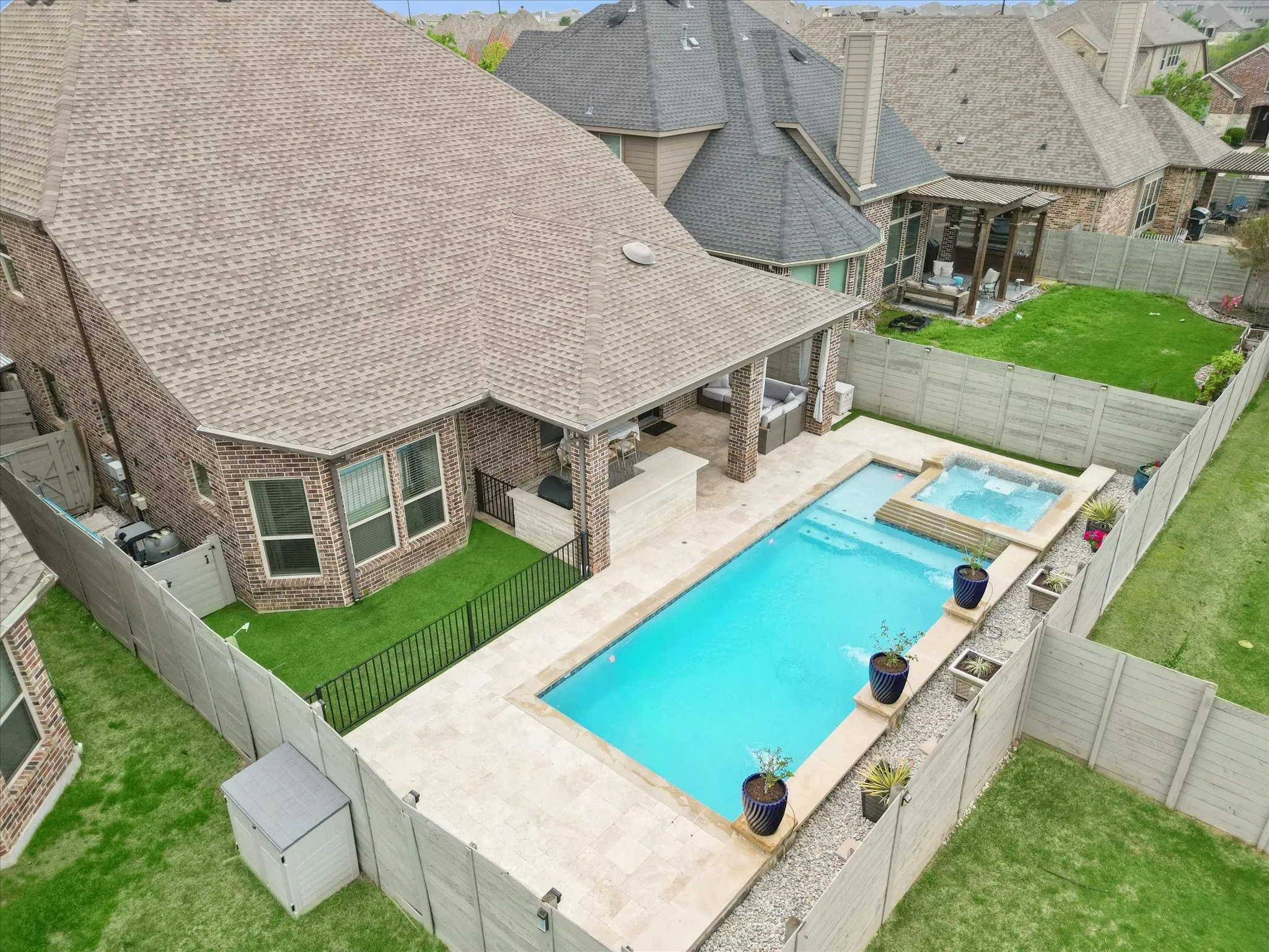 This pool is a gem!