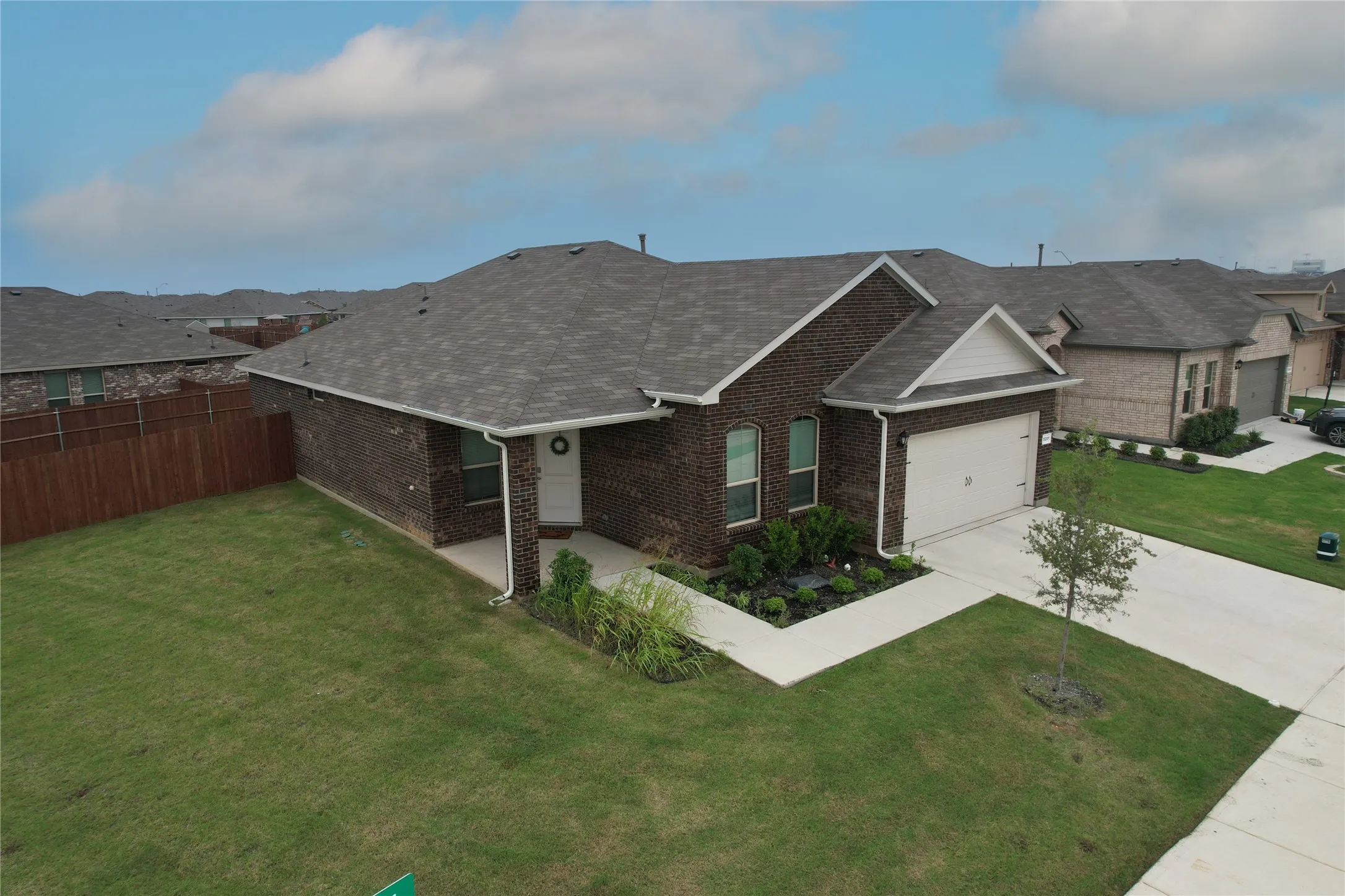 Single Family Residence For Sale in Tarrant County , 5201 Petal Meadows Drive, Fort Worth, Texas 76179, 4 Bedrooms, 2 Bathrooms, 2 Garage spaces, 1,820 Sqft, built in 2023, Price $358,000, mls#21291106, Real Estate Agent in Fort Worth, Homes For Sale in Tarrant county, Homes For Sale in Fort Worth, Realtor in Fort Worth Texas, Real Estate Brokerage Independent Realty Texas, Luminita Cordes Realtor