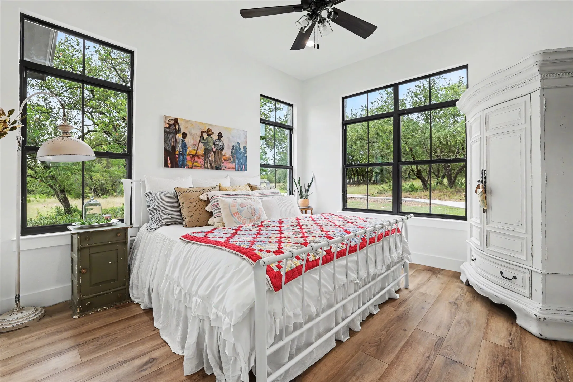 Single Family Residence For Sale in Bell County , 7670 Shiny Top Ranch Lane, Salado, Texas 76571, 4 Bedroom, 3 Bathroom, 6 Garage spaces, 3,609 Sqft, built in 2022, mls#21290502, Real Estate Agent in Salado, Homes For Sale in Bell county, Homes For Sale in Salado, Realtor in Salado Texas, Real Estate Brokerage Independent Realty Texas, Luminita Cordes Realtor