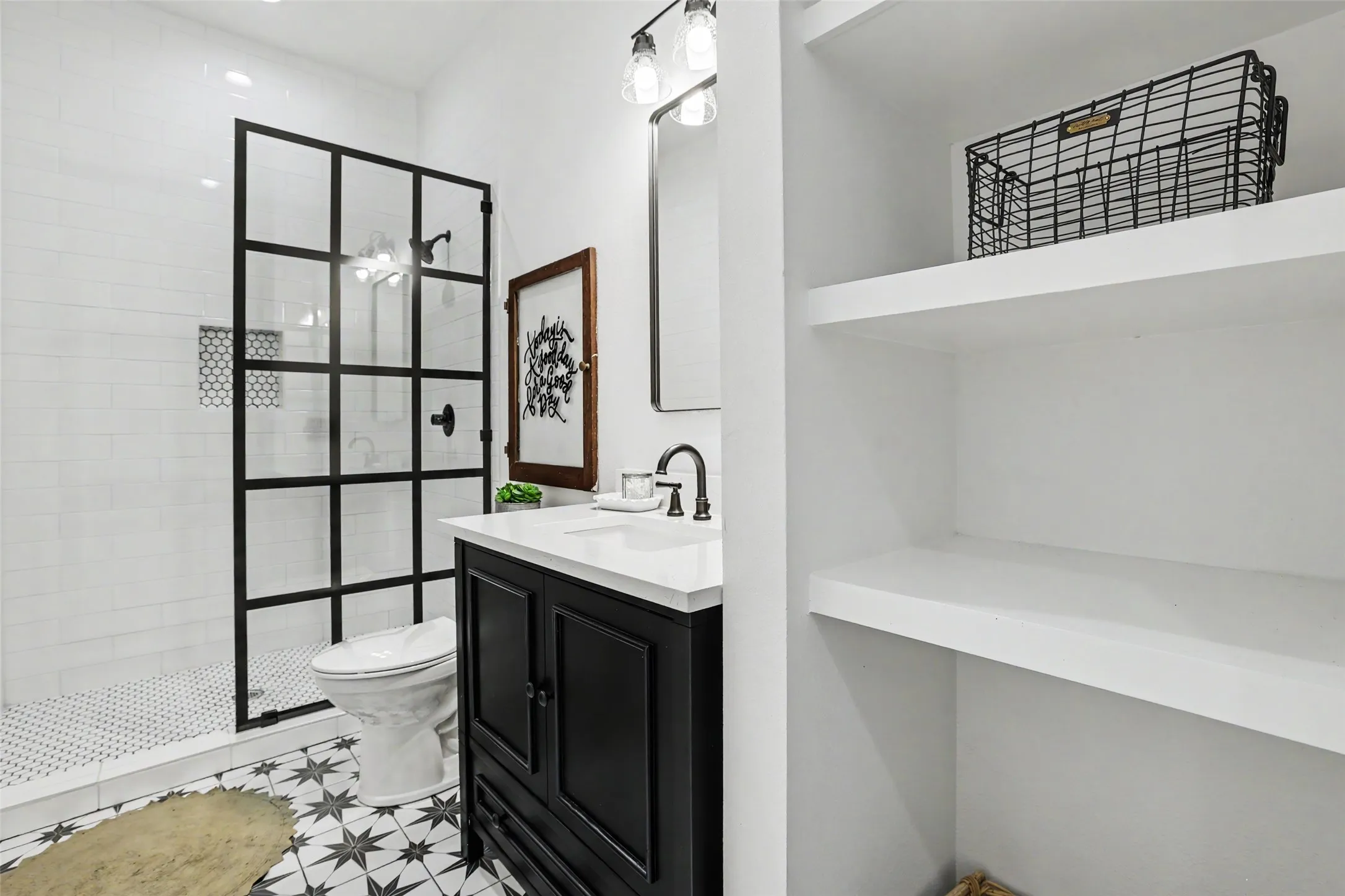 Single Family Residence For Sale in Bell County , 7670 Shiny Top Ranch Lane, Salado, Texas 76571, 4 Bedroom, 3 Bathroom, 6 Garage spaces, 3,609 Sqft, built in 2022, mls#21290502, Real Estate Agent in Salado, Homes For Sale in Bell county, Homes For Sale in Salado, Realtor in Salado Texas, Real Estate Brokerage Independent Realty Texas, Luminita Cordes Realtor
