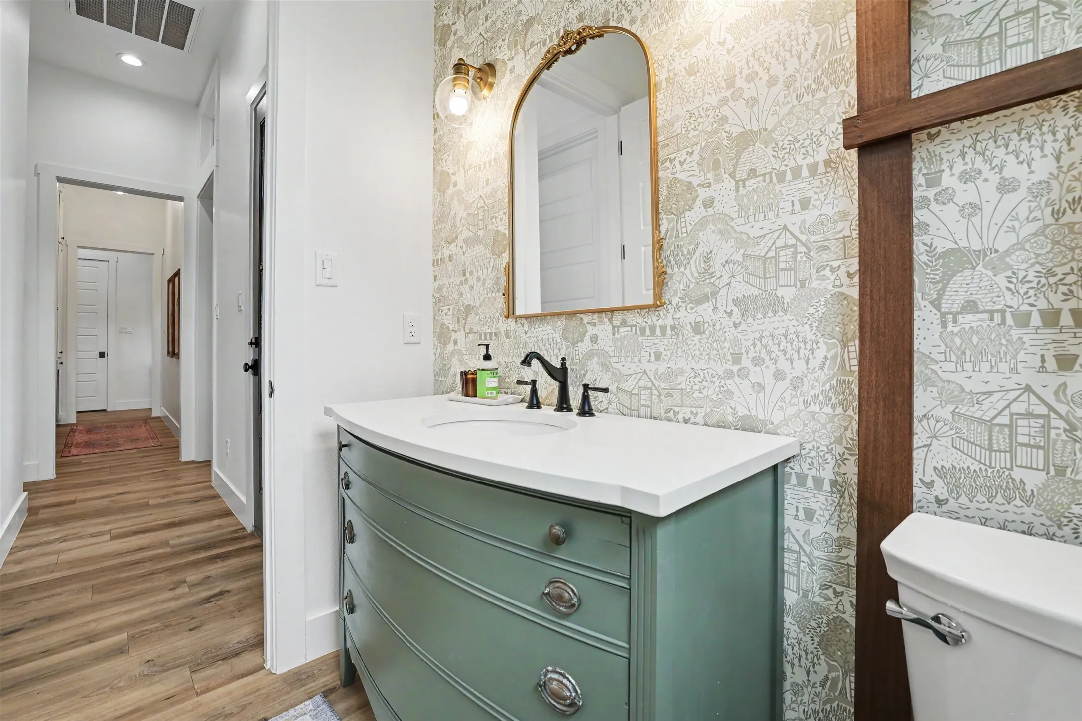 Single Family Residence For Sale in Bell County , 7670 Shiny Top Ranch Lane, Salado, Texas 76571, 4 Bedroom, 3 Bathroom, 6 Garage spaces, 3,609 Sqft, built in 2022, mls#21290502, Real Estate Agent in Salado, Homes For Sale in Bell county, Homes For Sale in Salado, Realtor in Salado Texas, Real Estate Brokerage Independent Realty Texas, Luminita Cordes Realtor