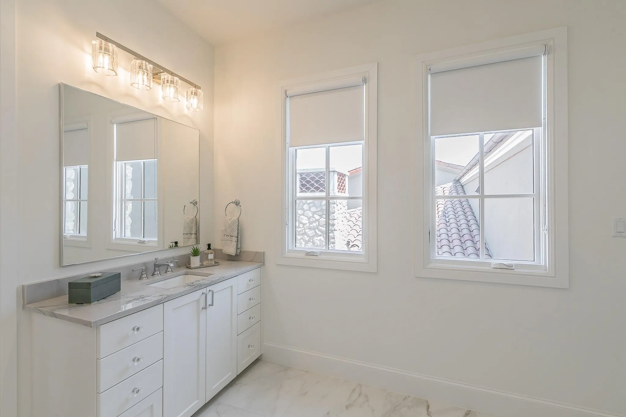 Single Family Residence For Rent in Tarrant County , 8 Comillas Drive, Westlake, Texas 76262, 5 Bedroom, 5 Bathroom, 2 Garage spaces, 4,399 Sqft, built in 2018, mls#21290318, Real Estate Agent in Westlake, Homes For Rent in Tarrant county, Homes For Rent in Westlake, Realtor in Westlake Texas, Real Estate Brokerage Independent Realty Texas, Luminita Cordes Realtor