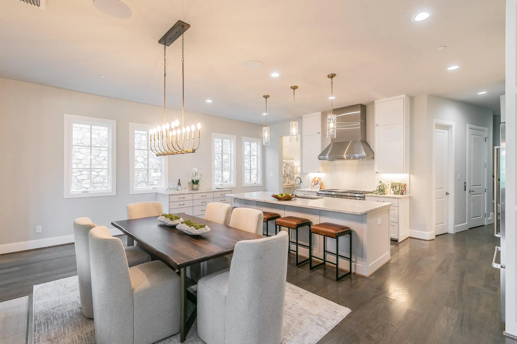 Single Family Residence For Rent in Tarrant County , 8 Comillas Drive, Westlake, Texas 76262, 5 Bedroom, 5 Bathroom, 2 Garage spaces, 4,399 Sqft, built in 2018, mls#21290318, Real Estate Agent in Westlake, Homes For Rent in Tarrant county, Homes For Rent in Westlake, Realtor in Westlake Texas, Real Estate Brokerage Independent Realty Texas, Luminita Cordes Realtor