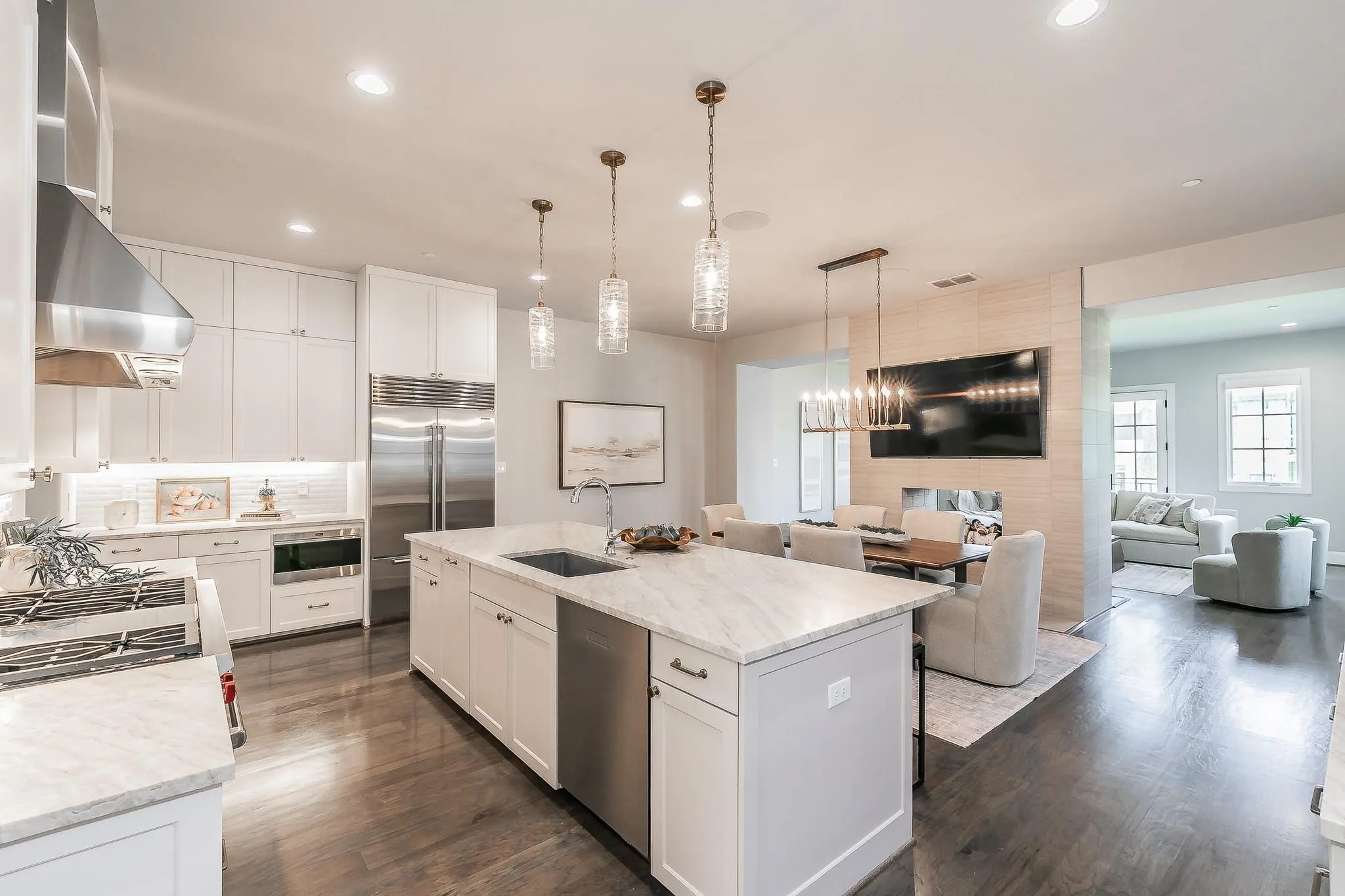 Single Family Residence For Rent in Tarrant County , 8 Comillas Drive, Westlake, Texas 76262, 5 Bedroom, 5 Bathroom, 2 Garage spaces, 4,399 Sqft, built in 2018, mls#21290318, Real Estate Agent in Westlake, Homes For Rent in Tarrant county, Homes For Rent in Westlake, Realtor in Westlake Texas, Real Estate Brokerage Independent Realty Texas, Luminita Cordes Realtor