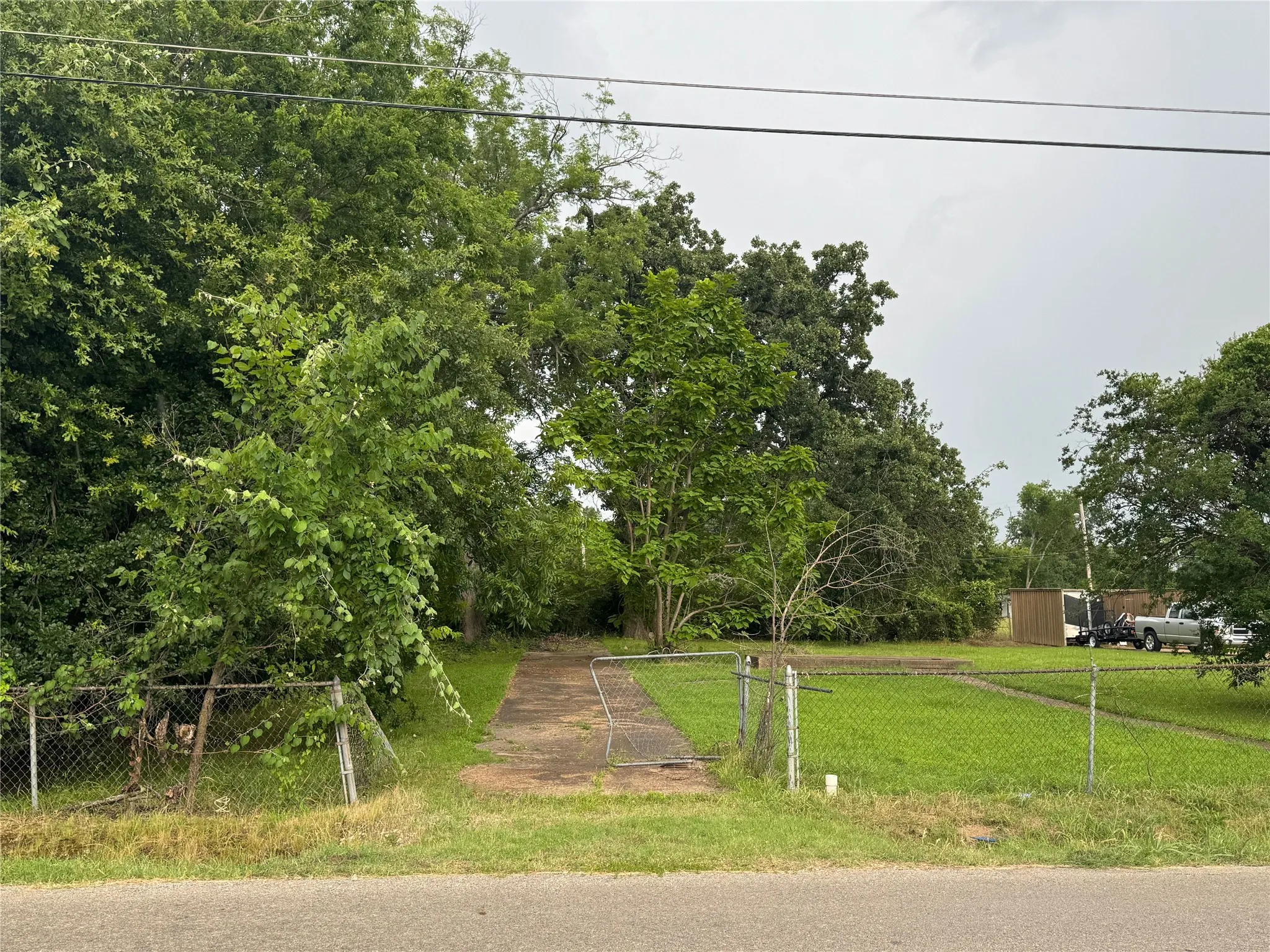 Unimproved Land For Sale in Kaufman County , 423 W End Street, Terrell, Texas 75160, 0, 0, Garage spaces, 0 Sqft, built in 0, Price $75,000, mls#21291165, Real Estate Agent in Terrell, Homes For Sale in Kaufman county, Homes For Sale in Terrell, Realtor in Terrell Texas, Real Estate Brokerage Independent Realty Texas, Luminita Cordes Realtor