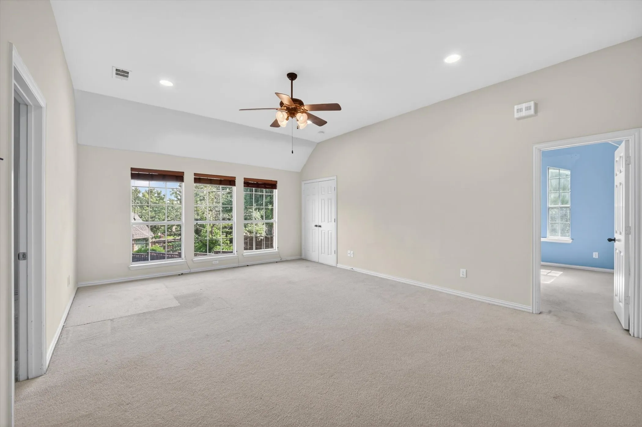 Single Family Residence For Sale in Collin County , 10901 Briar Brook Lane, Frisco, Texas 75033, 4 Bedroom, 4 Bathroom, 3 Garage spaces, 3,826 Sqft, built in 2003, mls#21287366, Real Estate Agent in Frisco, Homes For Sale in Collin county, Homes For Sale in Frisco, Realtor in Frisco Texas, Real Estate Brokerage Independent Realty Texas, Luminita Cordes Realtor