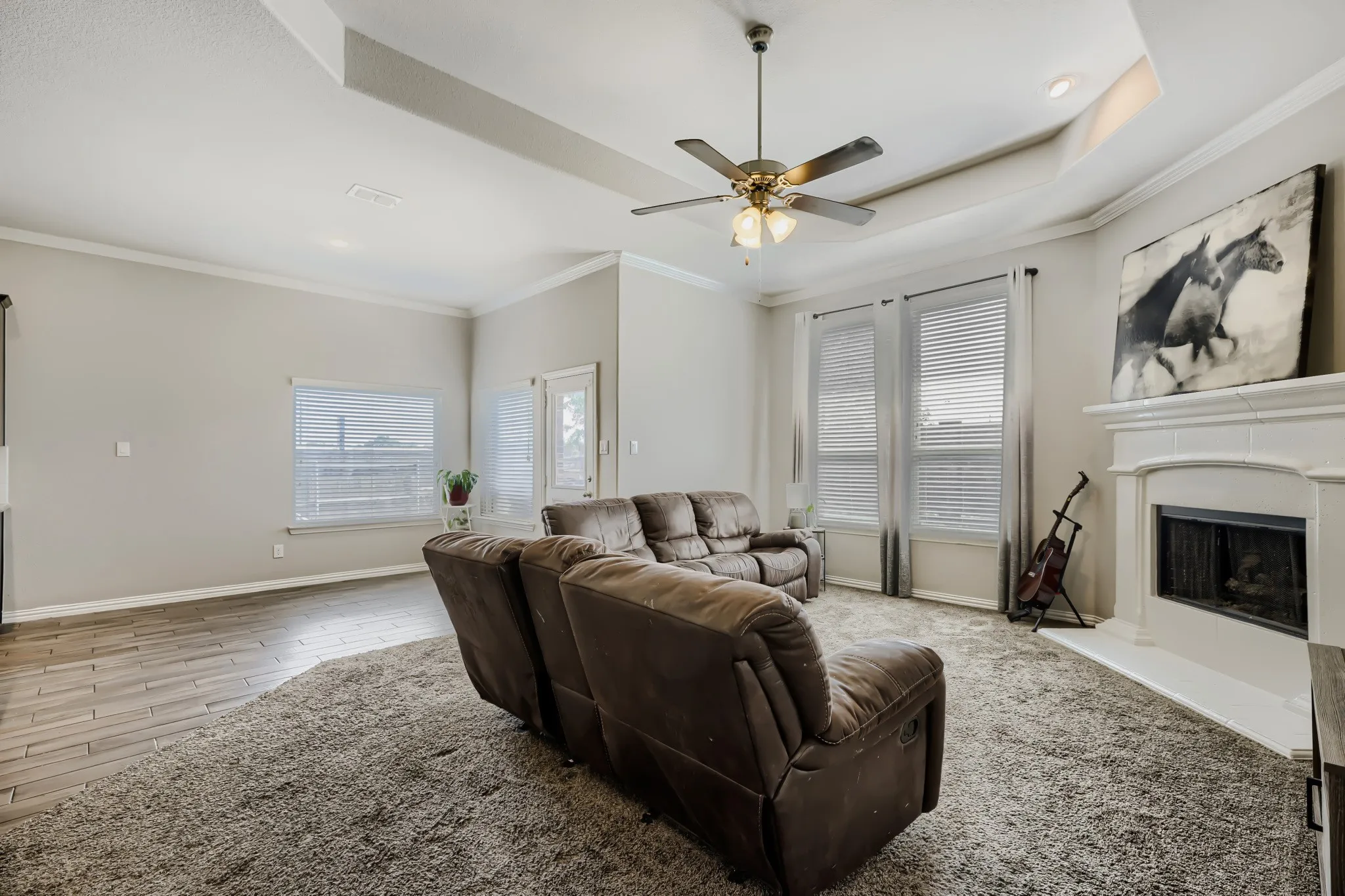 Single Family Residence For Sale in Denton County , 2002 Milano Lane, Lewisville, Texas 75077, 3 Bedroom, 3 Bathroom, 2 Garage spaces, 2,515 Sqft, built in 2016, mls#21291191, Real Estate Agent in Lewisville, Homes For Sale in Denton county, Homes For Sale in Lewisville, Realtor in Lewisville Texas, Real Estate Brokerage Independent Realty Texas, Luminita Cordes Realtor