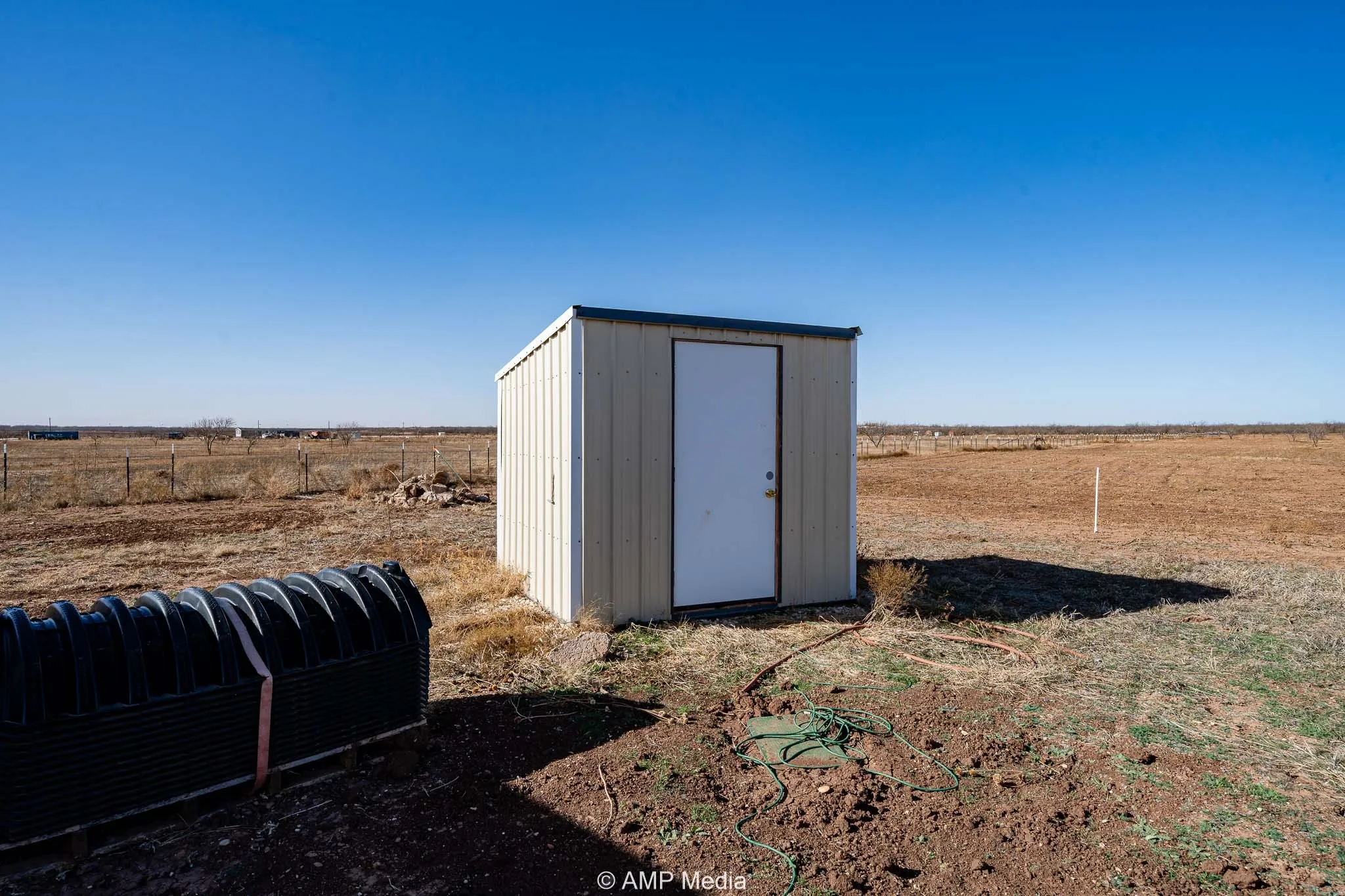 Single Family Residence For Sale in Jones County , 13558 County Road 440, Merkel, Texas 79536, 1 Bedroom, 1 Bathroom, Garage spaces, 400 Sqft, built in 2024, mls#21291199, Real Estate Agent in Merkel, Homes For Sale in Jones county, Homes For Sale in Merkel, Realtor in Merkel Texas, Real Estate Brokerage Independent Realty Texas, Luminita Cordes Realtor